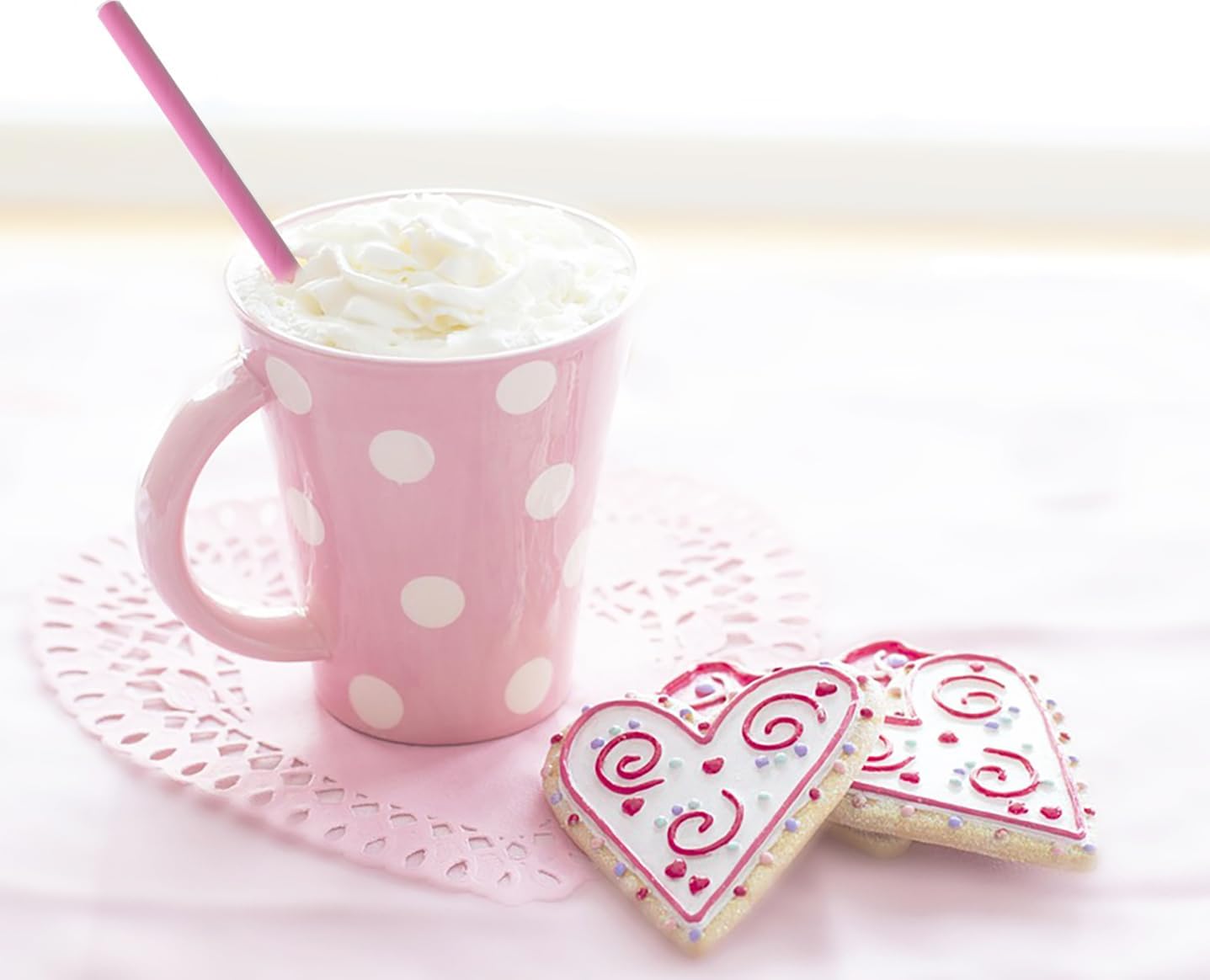 Pink Cocktail Paper Straws - Biodegradable Disposable Drinking Straws for Weddings, Birthdays, Baby Showers, Party Supplies, 100 Pack Bulk, 7.75" x 0.24"