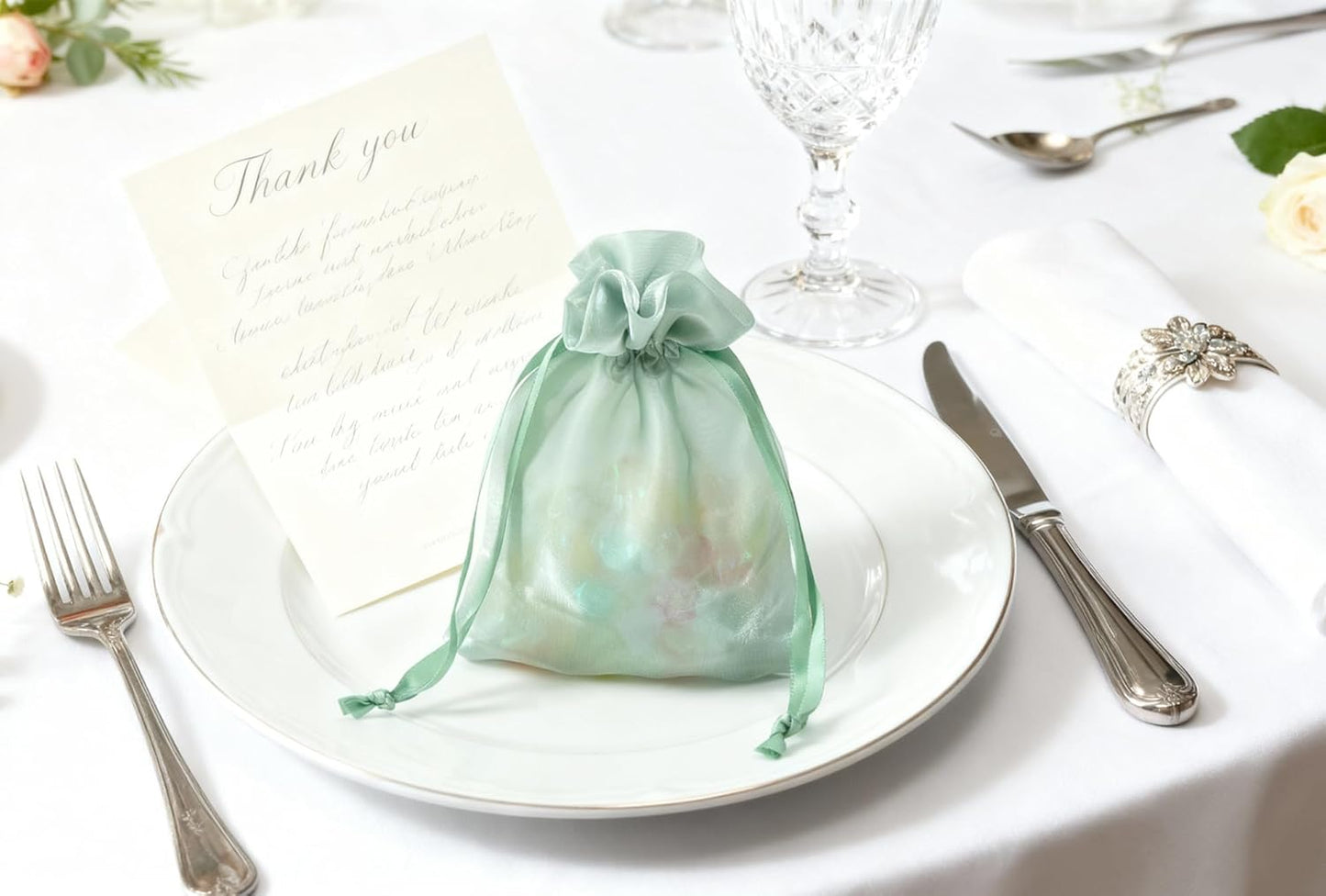 QIANF 20 Pcs Sage Green Small Organza Bags 4X6 inch for Wedding Favors with Drawstring, Mini Mesh Gift Bags Jewelry Pouch for Candy Bridal Shower Party Favor Baby Shower Christmas