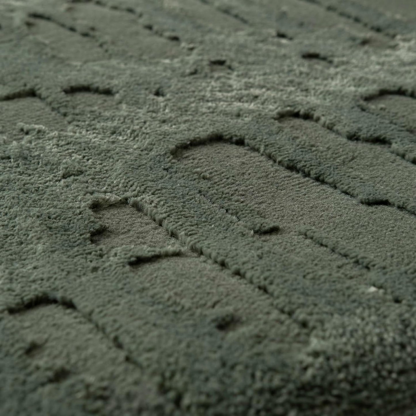 Revival Rugs Shell 2'7"x4'11" Machine Washable Area Rug for Kitchen Bedroom - 100% Recycled Oeko-TEX Certified, Medium Pile, Green