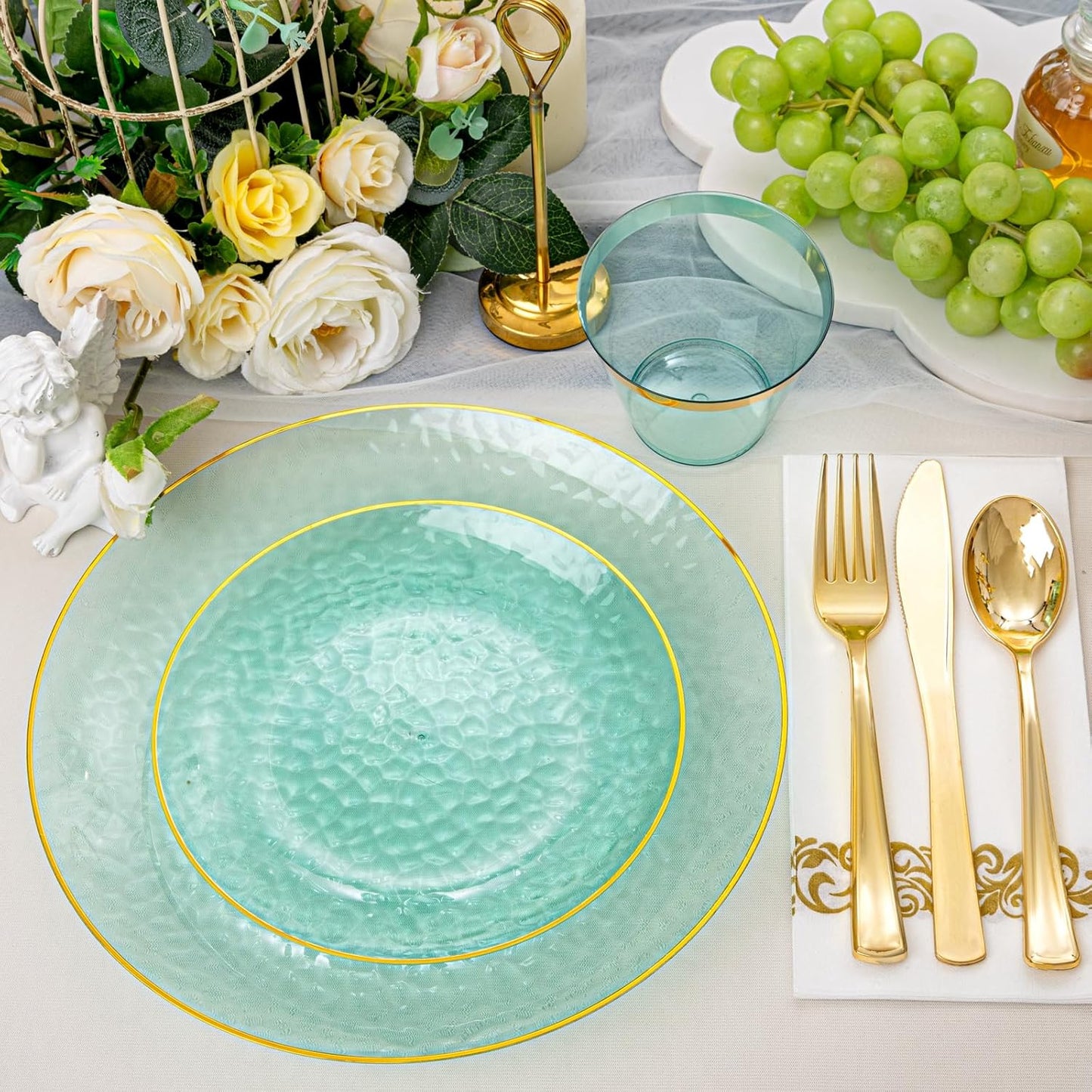 Rubtlamp 175 Pcs Green Plastic Plates Dinnerware Set (25 Guests), Hammered Plates Sets, Green Plastic Party Plates Set include 50 Disposable Plates Set, 75 Gold Plastic Silverware, 25 Cups 25 Napkins