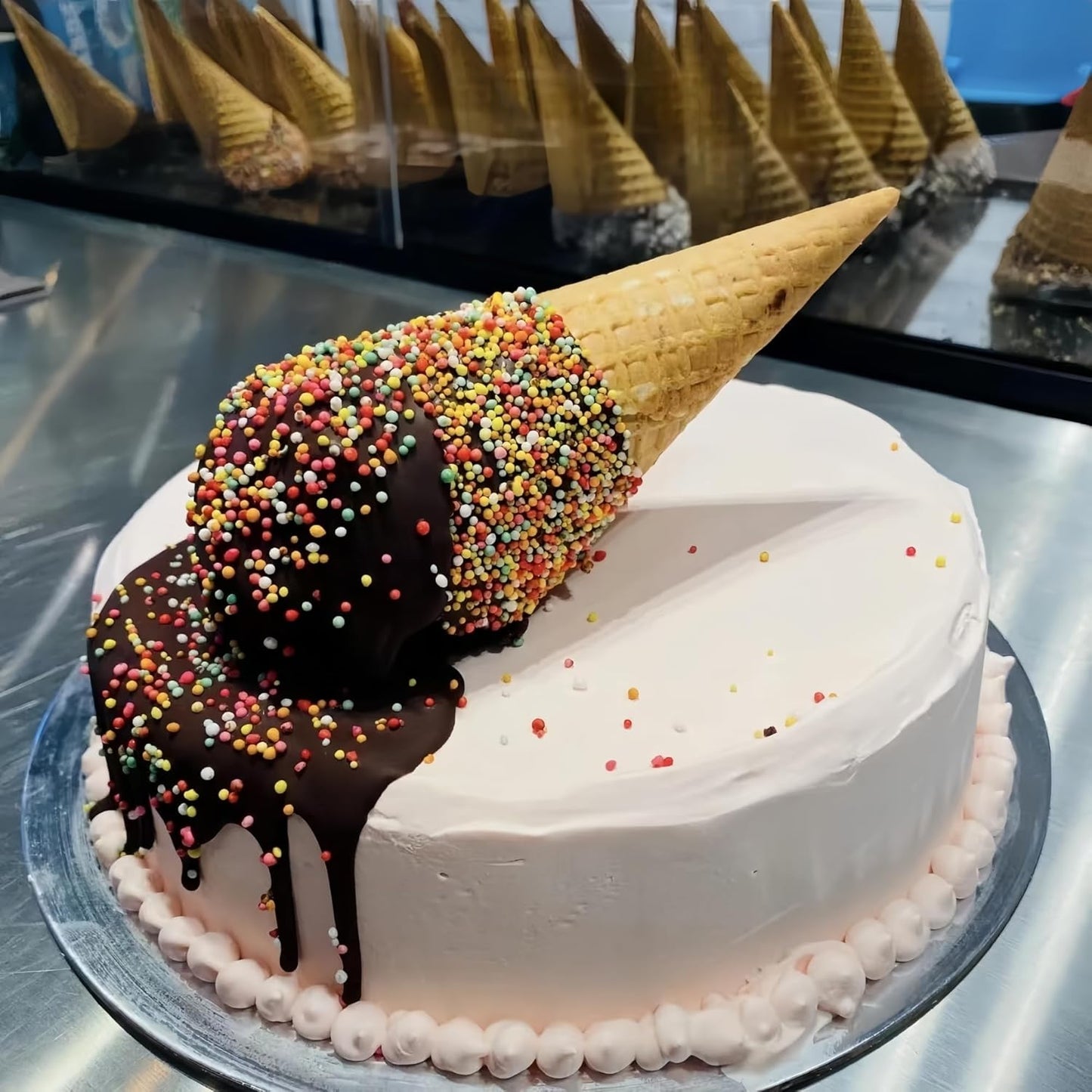 Edible Mixed Color Pearl Sugar Sprinkles Candy 2mm Mini Pearls Cake Decorations Cupcake Toppers Cookie Decorating Perfect for Wedding Party Valentine Halloween Christmas Supplies 3OZ