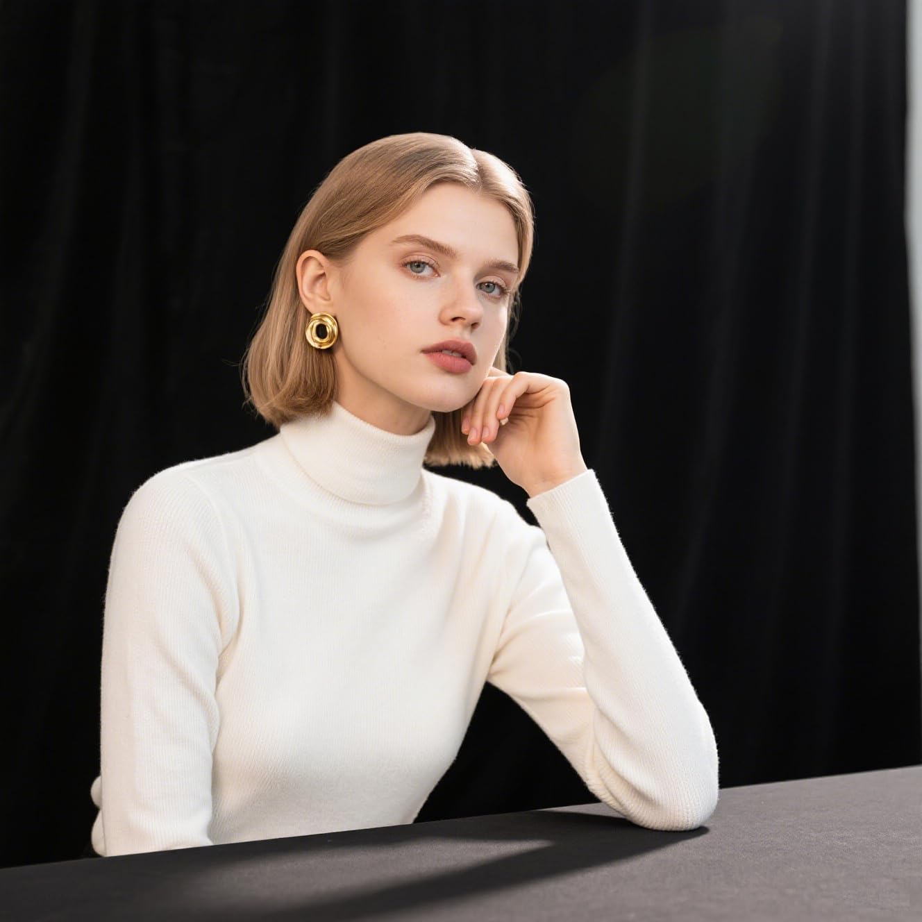 Background Solid Black Backdrop Muslin Portrait Background Screen for Photo Backdrop Video Photography Studio(6x9ft, Black)