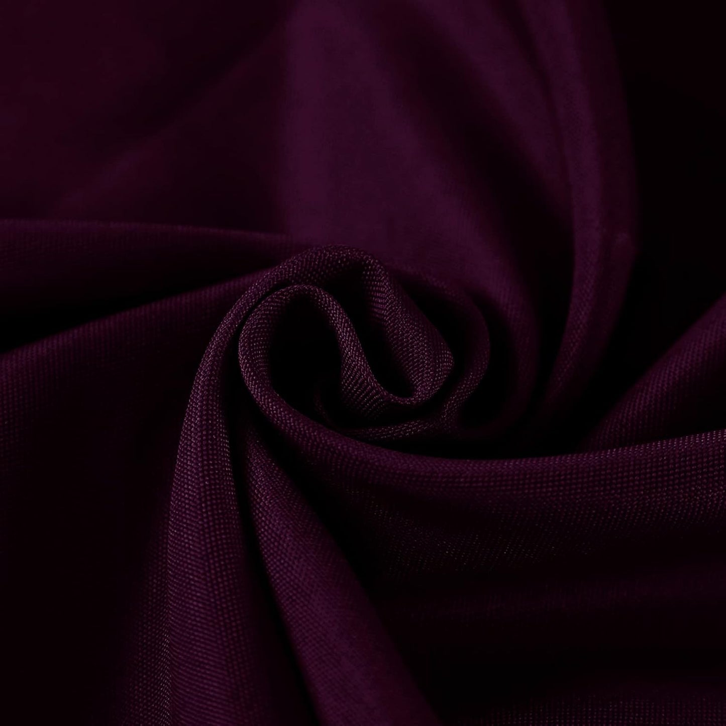 Fokitut 2 Pack Waterproof Round Tablecloth, 132 Inch, Stain Resistant and Wrinkle Polyester Table Cloth, Fabric Table Cover for Kitchen Dining, Wedding, Party, Holiday Dinner-Eggplant