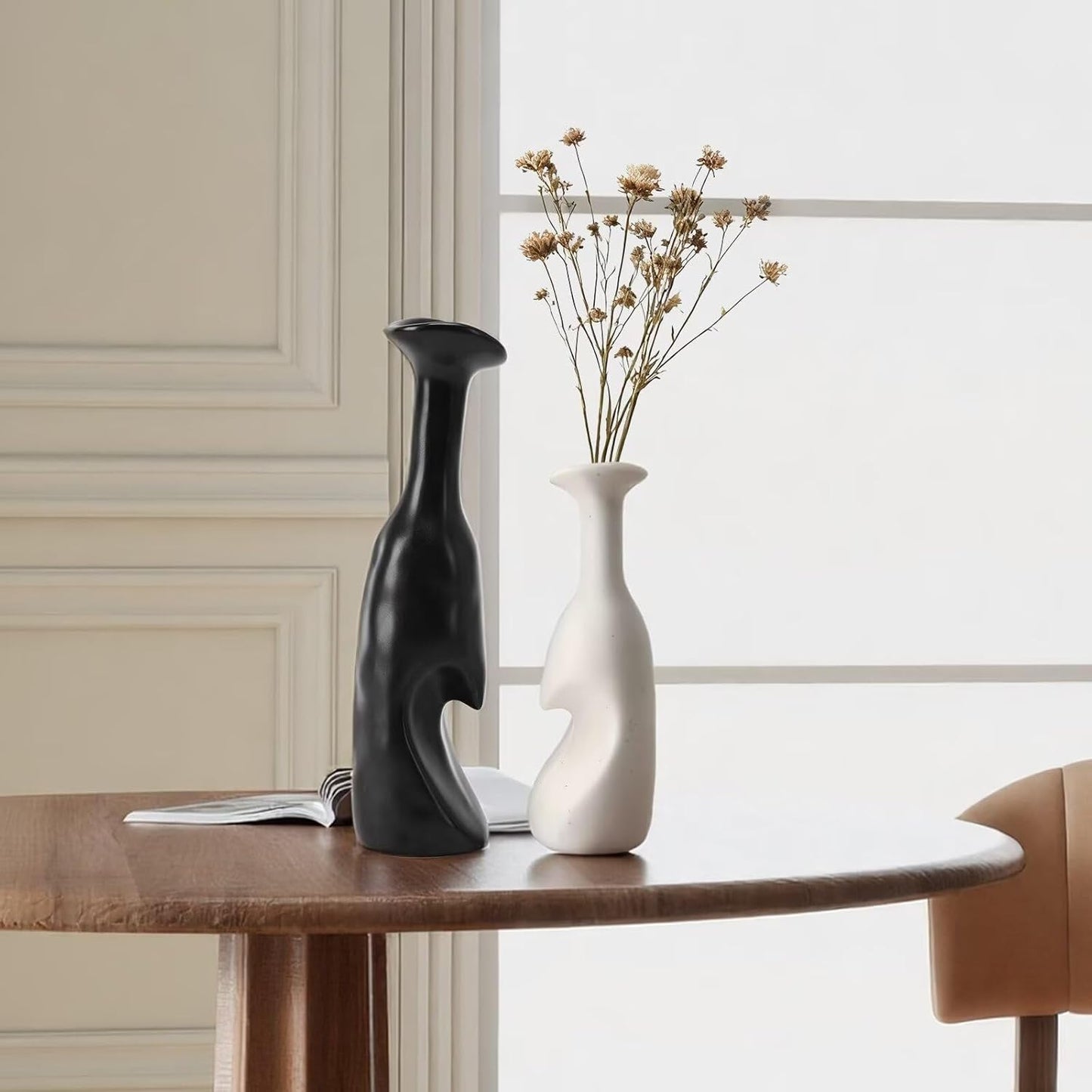 Heart Shaped Small Ceramic Vases Set of 2 Home Decor Boho Vase Modern Matte Flower Vase Minimalist Decorative Vase for Wedding Gift Dining Coffee Table Book Shelf Office Décor