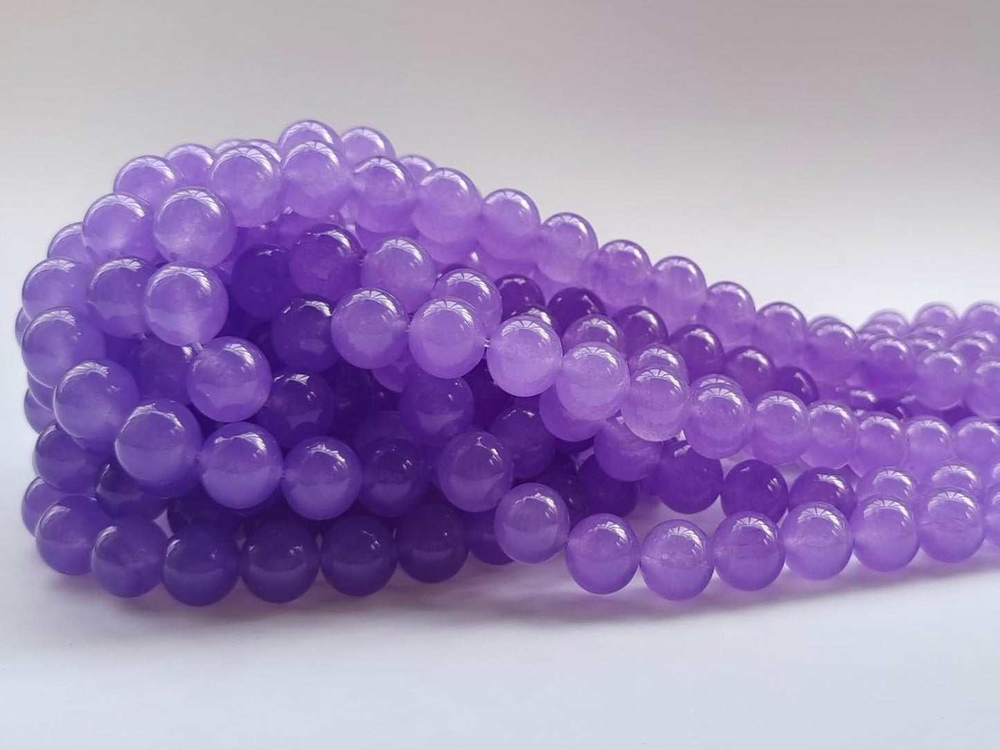 Stone Beads 10mm 60pcs Light Purple Chalcedony Beads Round Loose Gemstones Beads for Bracelet Necklace Jewelry Making (10mm, 61029 Light Purple Chalcedony)