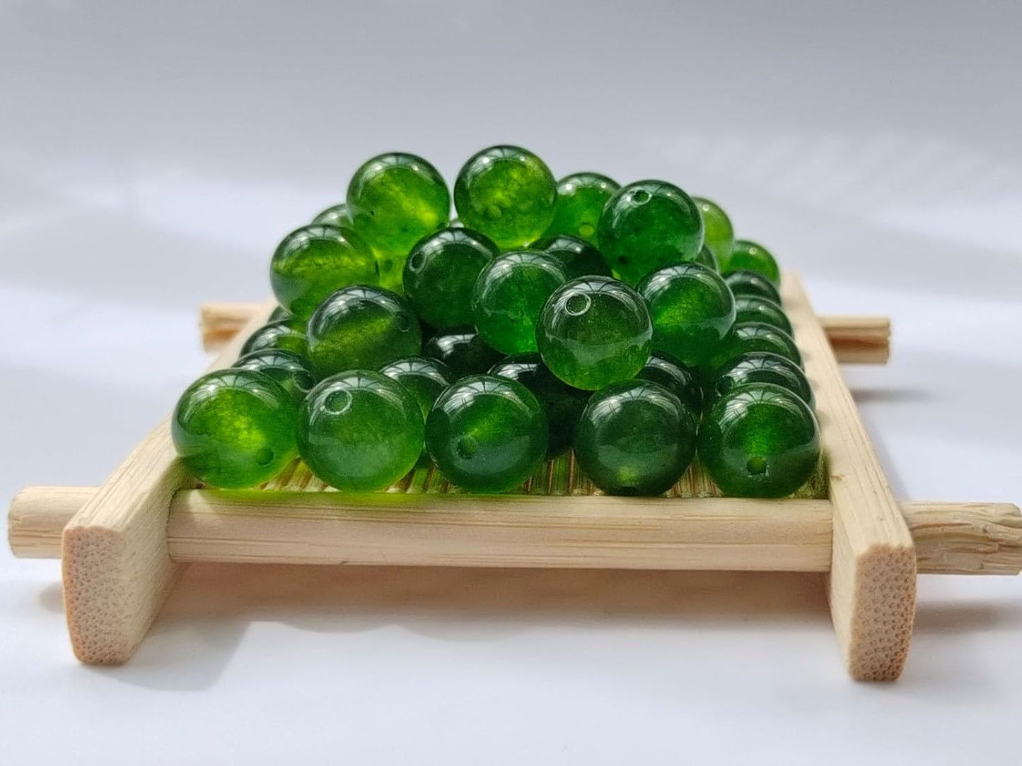 Stone Beads 6mm 140pcs Green Chalcedony Beads Round Loose Gemstones Beads for Bracelet Necklace Jewelry Making (6mm, 60634 Green Chalcedony)