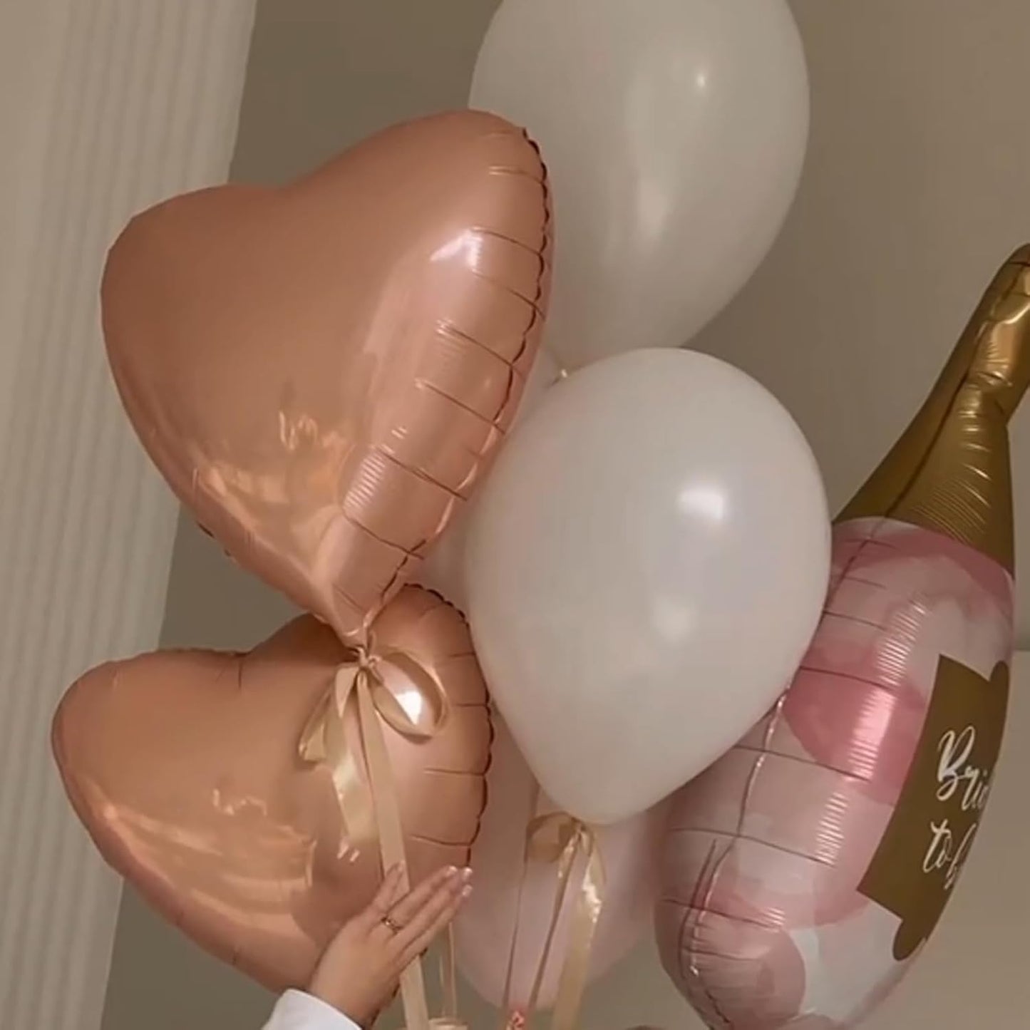 Retro Apricot Heart Balloons, 10PCS Beige Caramel Foil Heart Shape Balloons, 18inch Sand White Love Foil Balloons for Helium Nude Neutral Balloon for Brithday, Valentines Day, Baby Shower Decorations