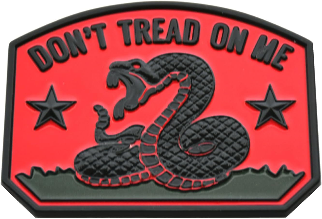 1x Gadsden Flag Rattlesnake Car Emblem 3D Decal Sticker with Don't Tread ON ME Slogan Fit for Car Truck Motorcycle Window Door and Flat Surface (Black Red)
