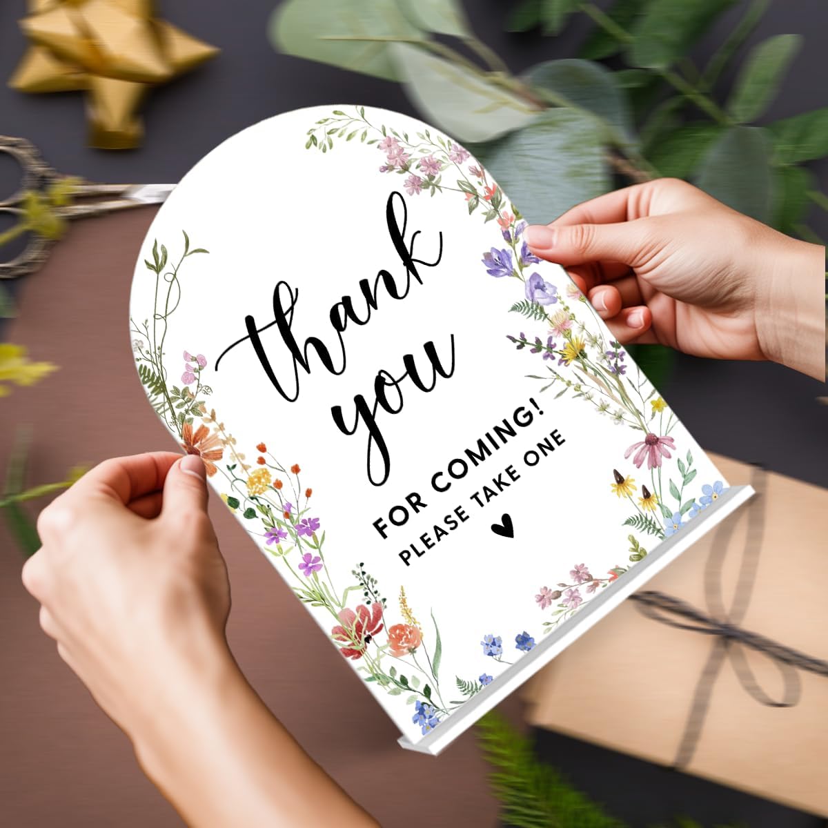 Acrylic Wedding Signs, Thank You for Coming Signs for Marriage Reception, Bridal Shower Decorations, Modern Arched Round Top Acrylic Table Top Sign with Holder for Wedding Party (White Wildflowers)