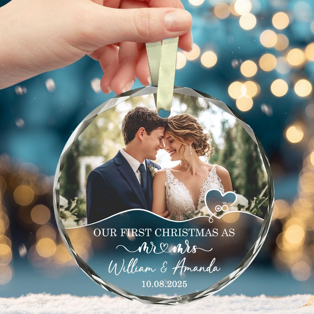 Personalized The Year We Became Mr & Mrs Christmas Ornament - Wedding Gifts for Couples 2025, Bridal Shower Ornaments - Wedding Gifts For Newlywed Couple, Him And Her