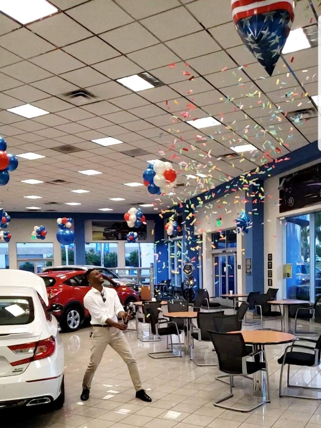 Legend & Co. 12 inch Confetti Cannons Multicolor | Biodegradable Confetti & Air Powered | Launches 20-25ft | Celebrations, New Year's Eve, Birthdays and Weddings (5 Pack)