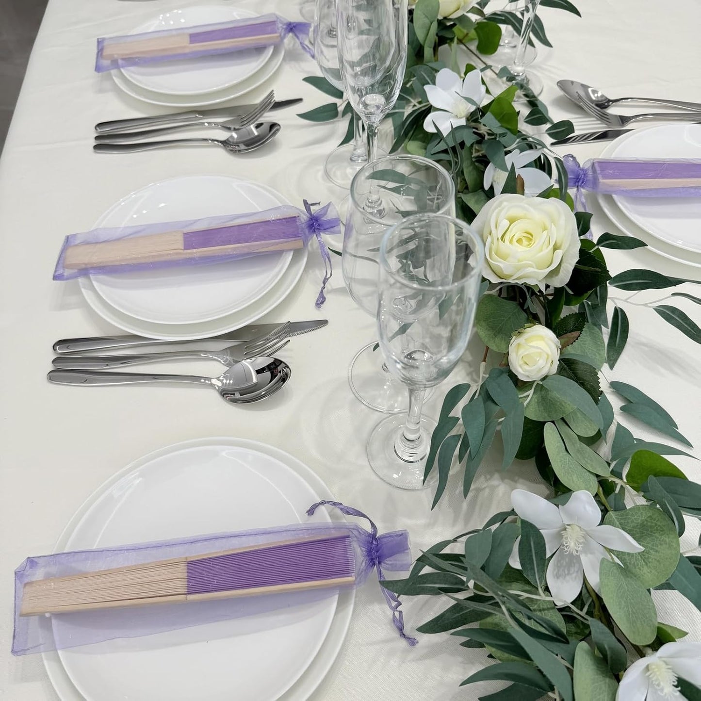 24pcs Imitated Silk Hand Fan Imitated Silk Fabric Bamboo Handheld Folded Fan Bridal Dancing Props Church Wedding Party Favors with Organza Bags (Light Purple)