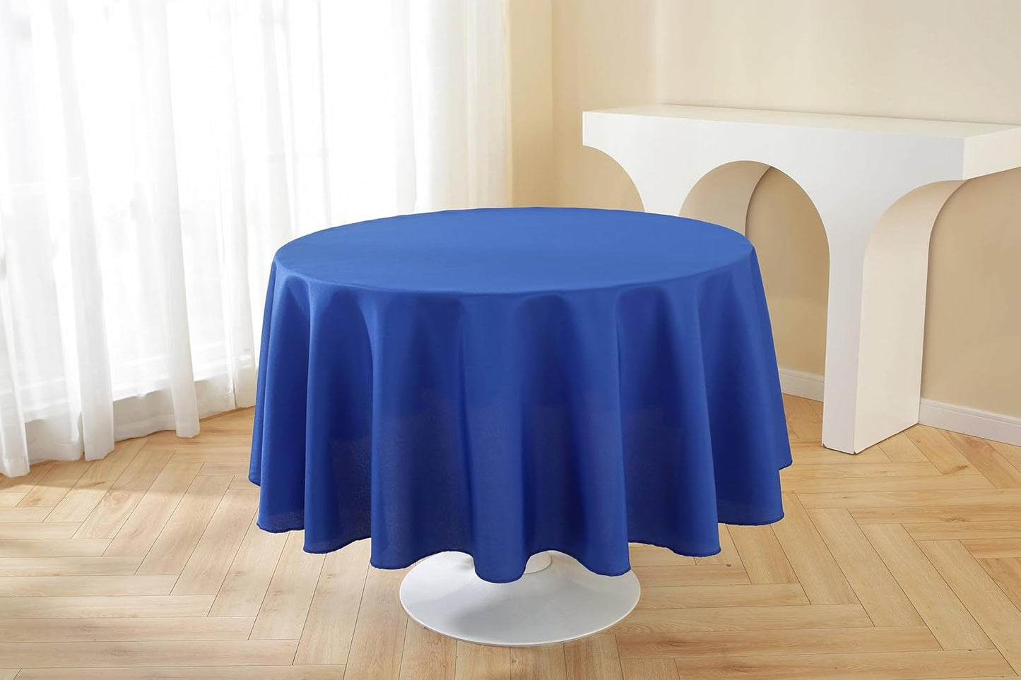 Craft And Party Round Tablecloth, 108 Inch Royal Blue Tablecloth, Polyester Fabric Washable Table Cloth for Home, Party, Wedding or Restaurant Use.