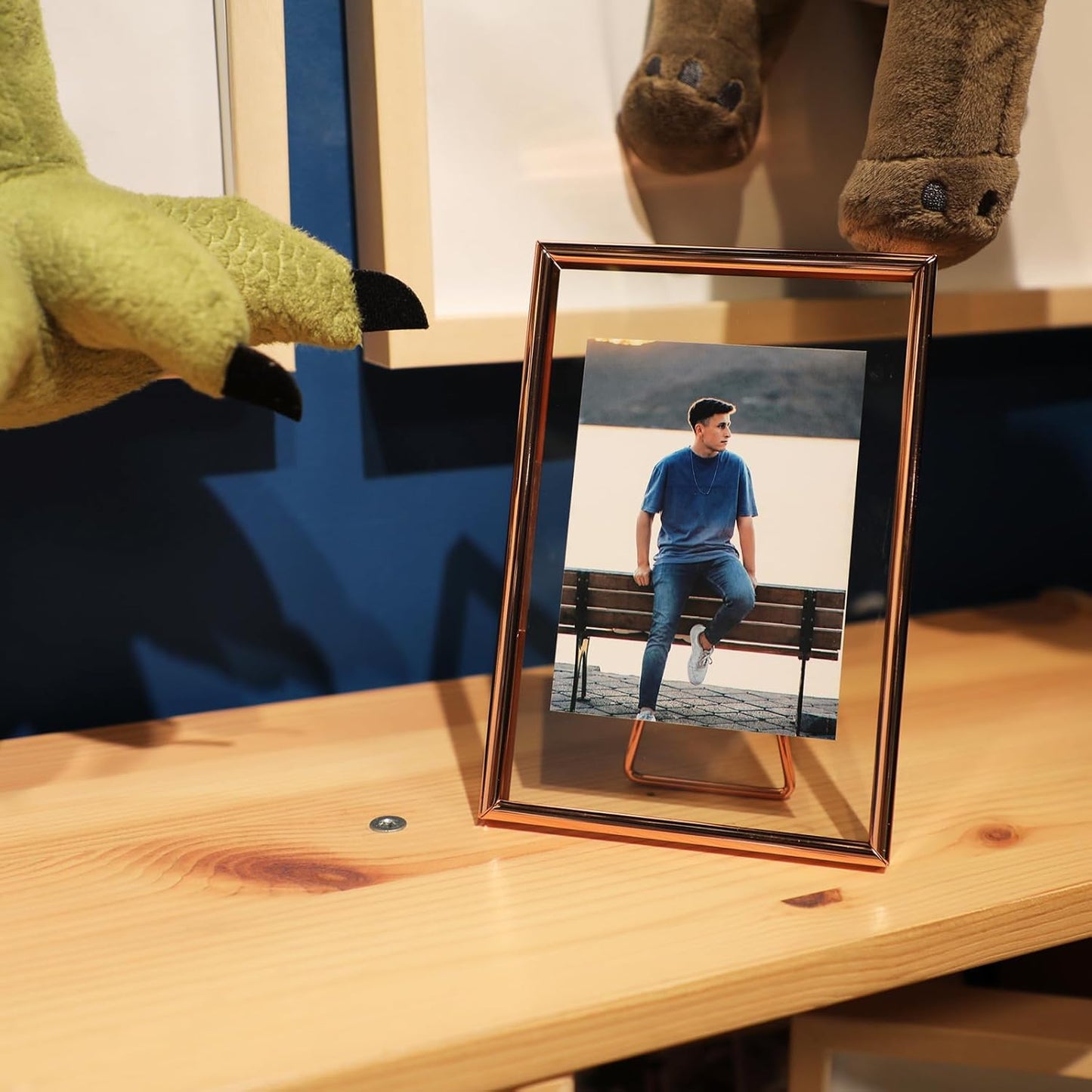 Rose Gold Floating Frame (4"x6",Vertical) with Romantic Heart, For Picture Sizes (3x5, 2x3,1x2), Classy Gift For Festival, Home or Wedding…