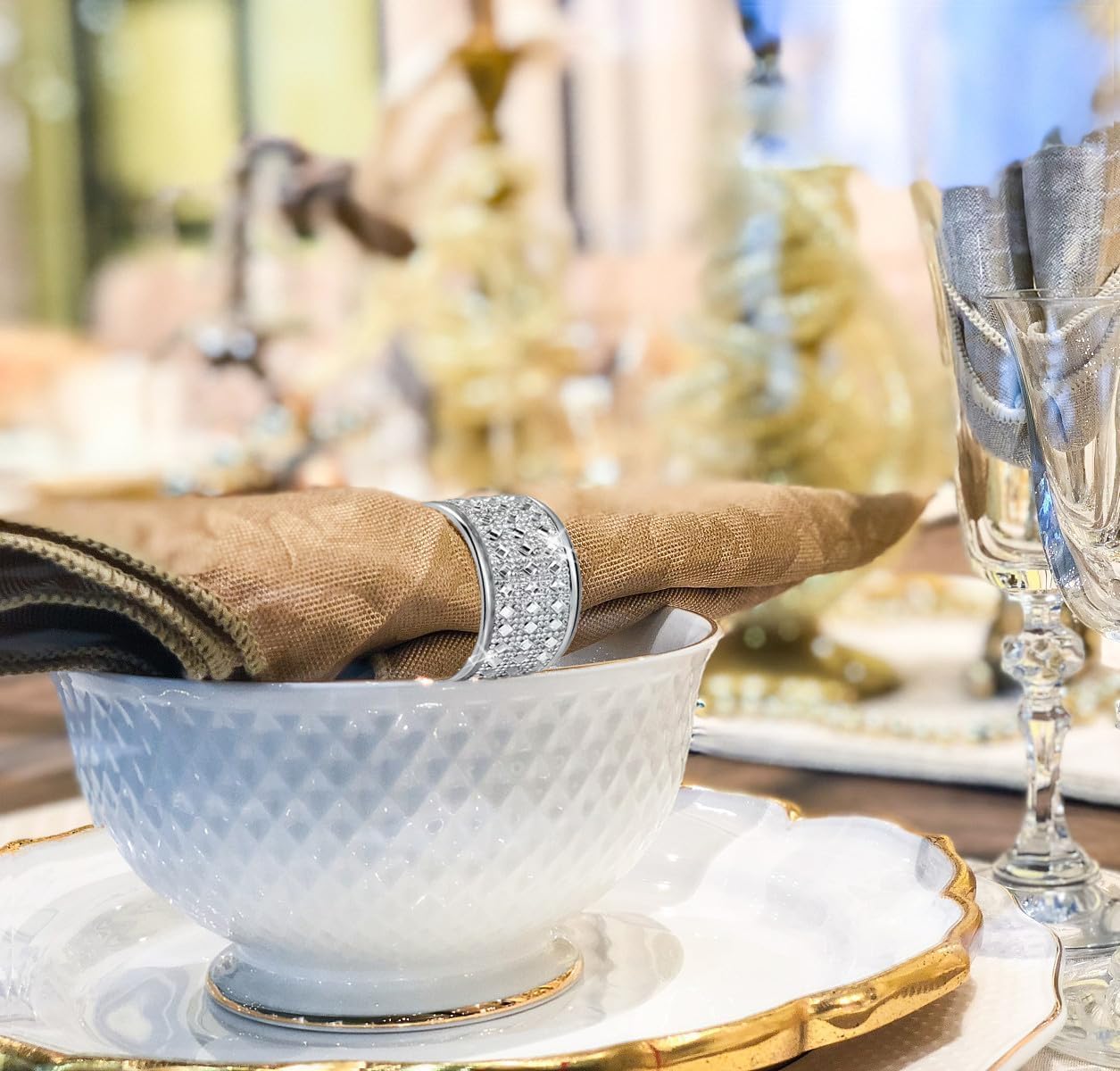 Rhinestone Napkin Rings Silver Set of 6,Crystal Napkin Holder Bling Diamond Serviette Buckles Tables Setting Decoration for Wedding Receptions, Christmas, Thanksgiving Holiday Party Dinner Parties