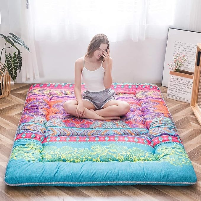 MAXYOYO Bohemian Retro Floor Mattress Vintage Floral Japanese Futon Mattress by MAXYOYO
