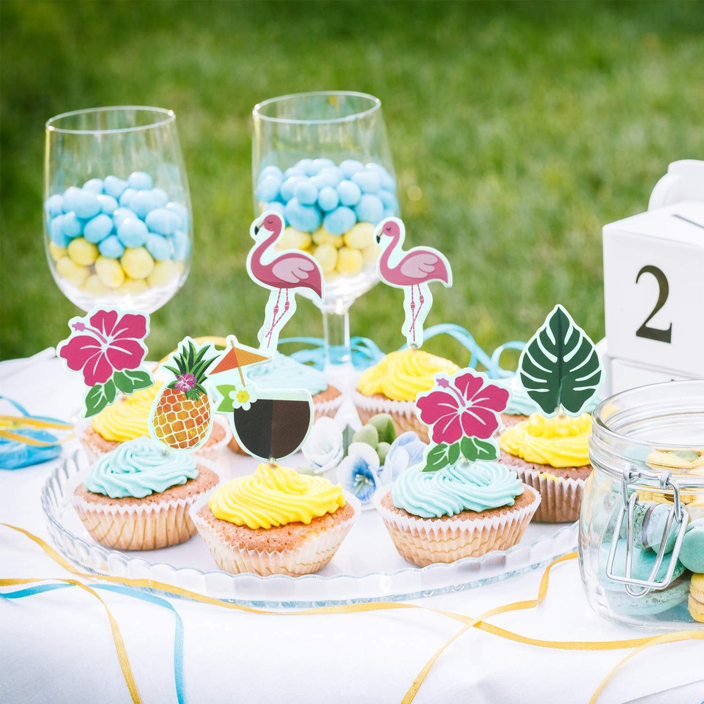 Luau Cupcake Toppers Tropical?Cake Decorations Hawaiian Toothpicks Sticks with Flamingo Pineapple Palm Leaves Shape Picks for Summer Beach Theme Party Favors Supplies, 6 Styles (144)