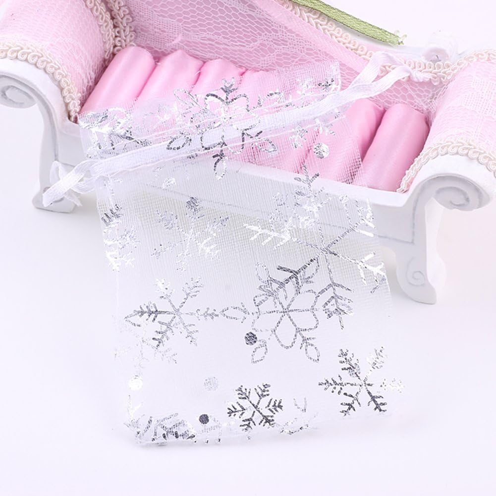 Wudygirl 100pcs 5X7 Inches Xmas Drawstring Organza Bag Snow White Pouches Party Wedding Favor Seashell Chocolates Bags (100pcs Snowflake 5x7) (Snowflake)