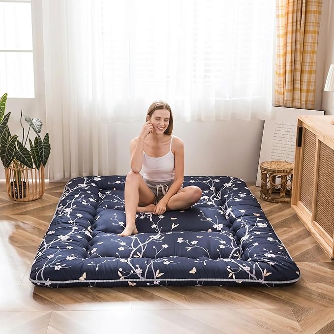 MAXYOYO Japanese Floor Mattress Navy Floral Printed Futon Mattress Foldable by MAXYOYO