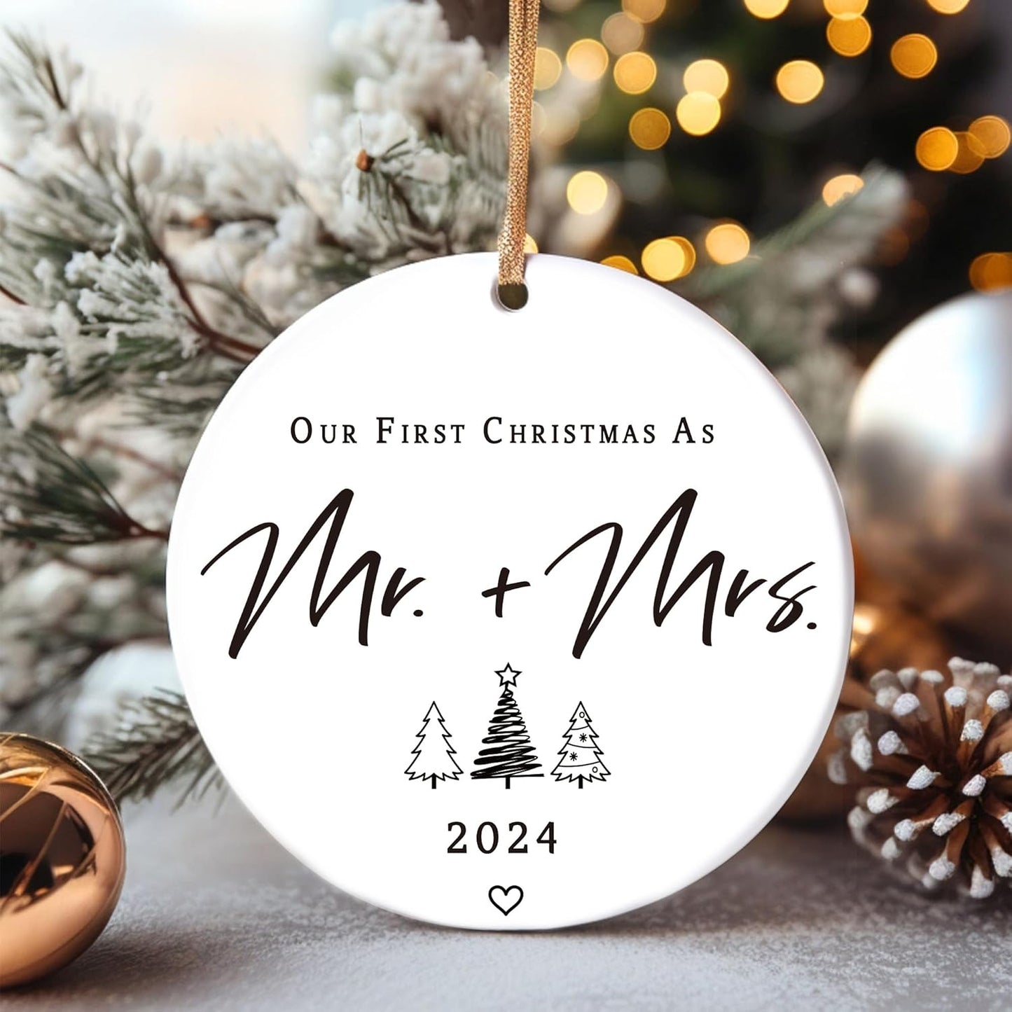 Our First Christmas Married Ornaments - Wedding Gift for Couples 2024, 1st Christmas as Mr and Mrs, Bridal Shower, Just Married Newlywed Couples