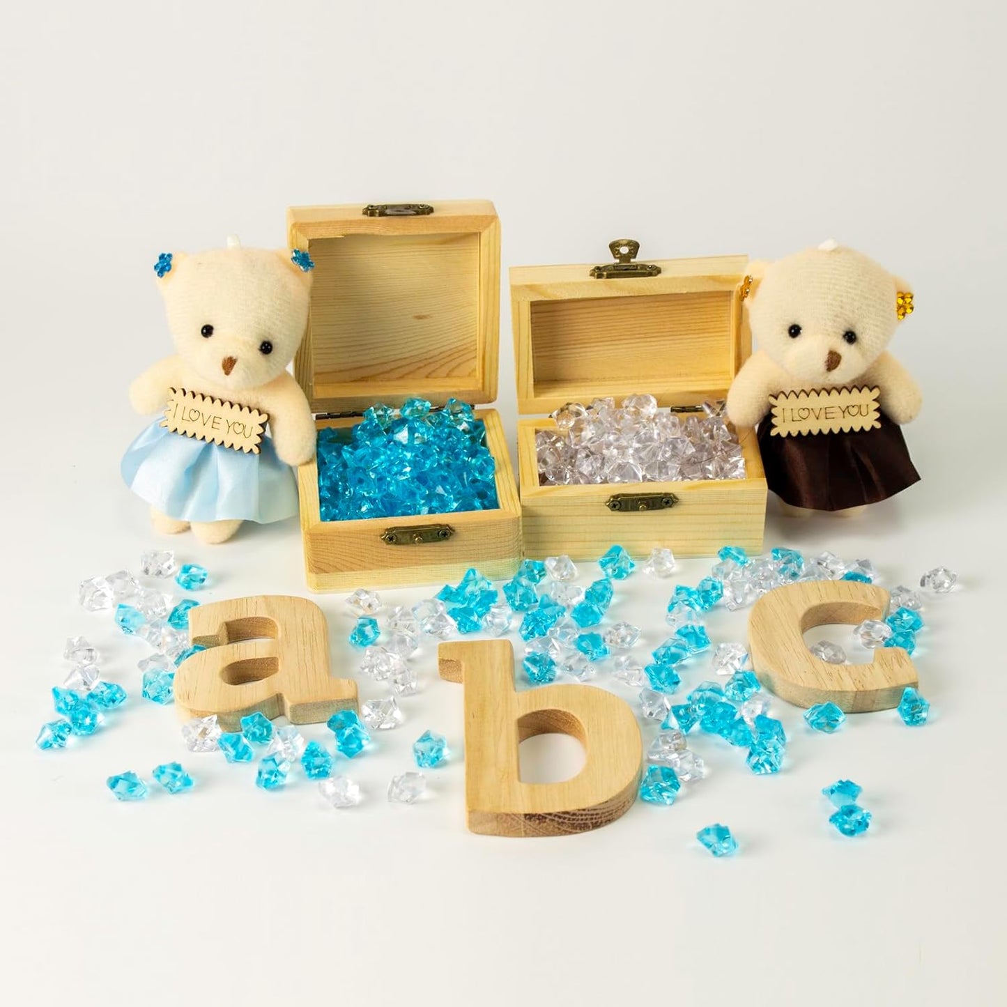 820 PCS Clear Fake Ice,0.43x0.55 Inch,1.1 lbs Acrylic Crystal Gemstones for Decoration, Photography, Vase Filling, and Parties,Non-Toxic and Reusable