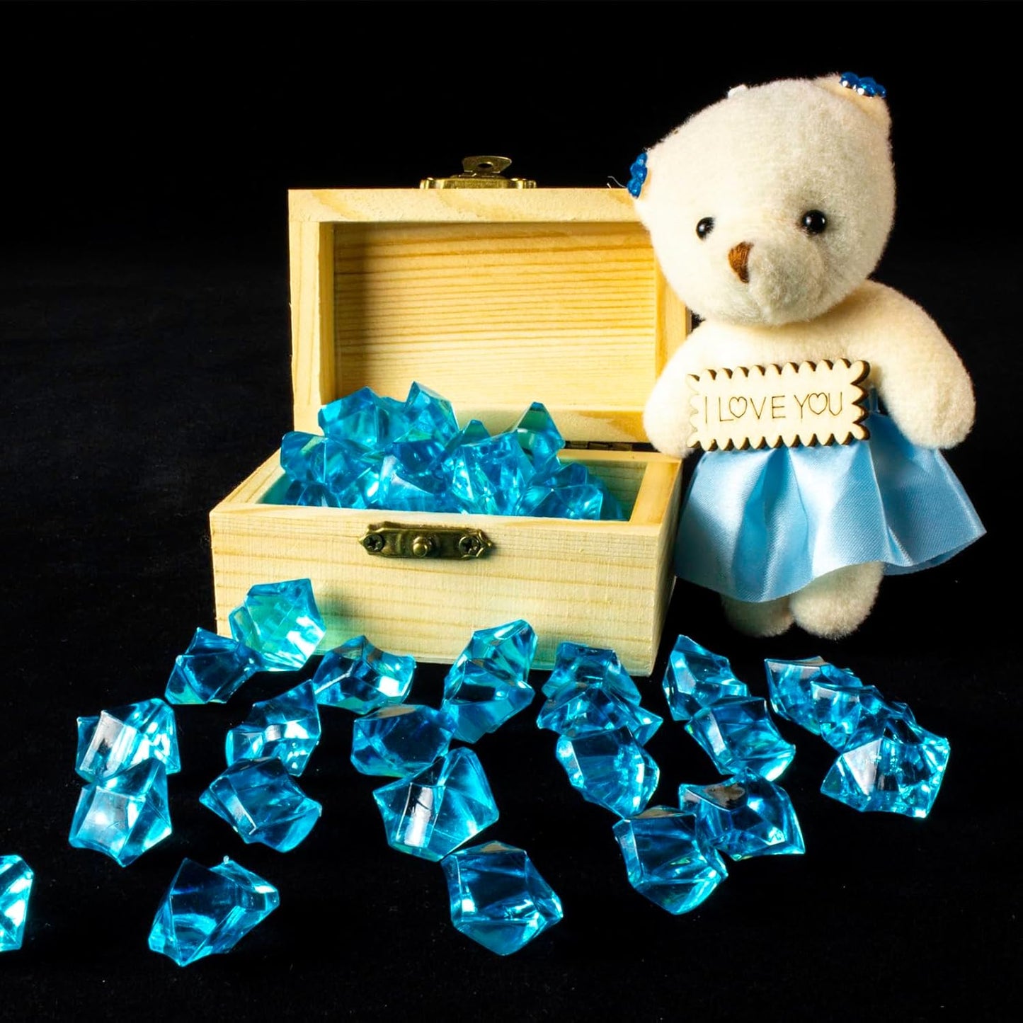 250 PCS Blue Fake Ice,0.62x0.86 Inch,1.1 lbs Acrylic Crystal Gemstones for Decoration, Photography, Vase Filling, and Parties,Non-Toxic and Reusable