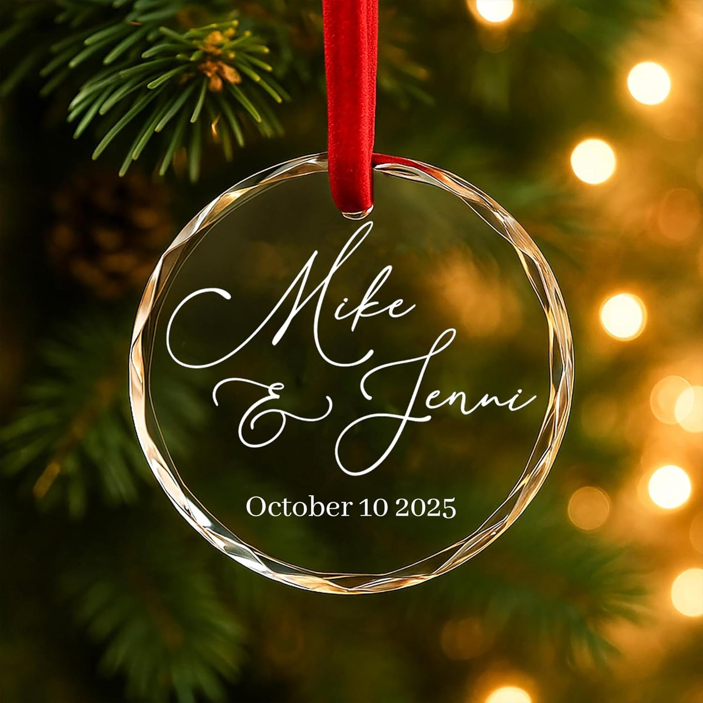 Personalized Glass Ornament 2025 for Married Couples with Name, Custom Wedding Keepsake Gift for Newlyweds, Anniversary or Christmas Décor, Mr and Mrs Ornament A6