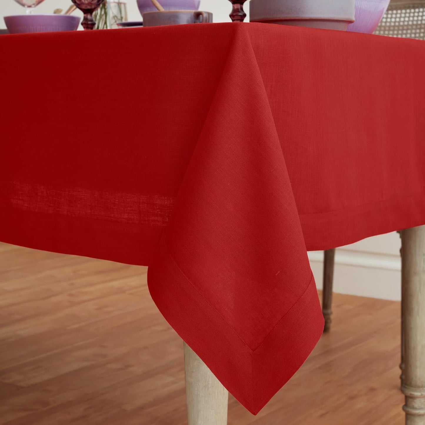 Solino Home Linen Red Tablecloth 60 x 84 Inch - 100% Pure Linen Rectangular Tablecloth - Machine Washable Table Cloth for Christmas, Holiday - Fete
