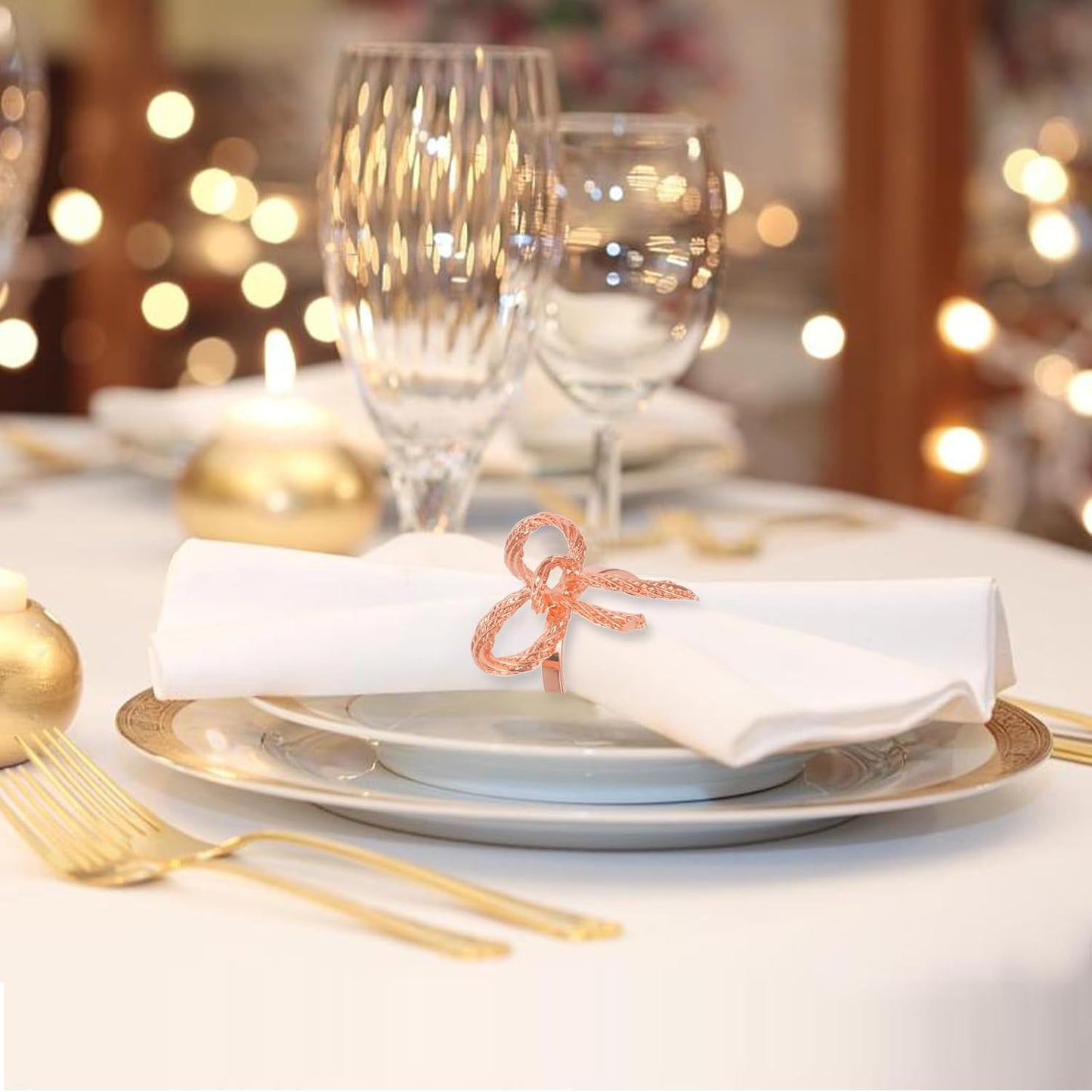 Pack of 12 Napkin Rings Alloy Hollow Out Flower Napkin Holder Dinning Table Napkin Ring for Dinner Parties Wedding Banquet Table Setting Family Gatherings Table Decor（Rose Gold，12）