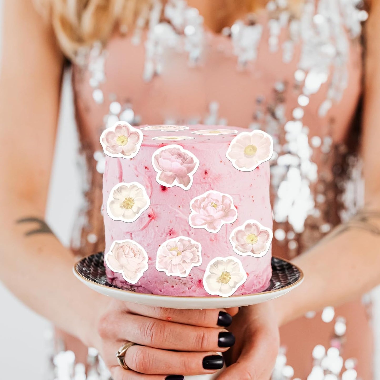 48PCS Edible Rose Flowers Cupcake Toppers Edible Pink Rose Flowers Cupcake Decor Wafer Paper Wedding Flowers Cupcake Picks for Flowers Theme Engagement Birthday Party Decor Supplies