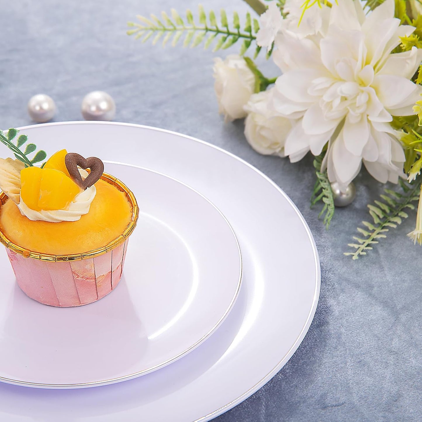 KIRE 350 PCS Plastic Dinnerware Set for 50 Guests, Silver Plastic Plates Include 50 Dinner, 50 Dessert Plates, 50 Pre Rolled Napkins with Silverware, 50 Cups for Wedding, Party, Banqet, Gathering