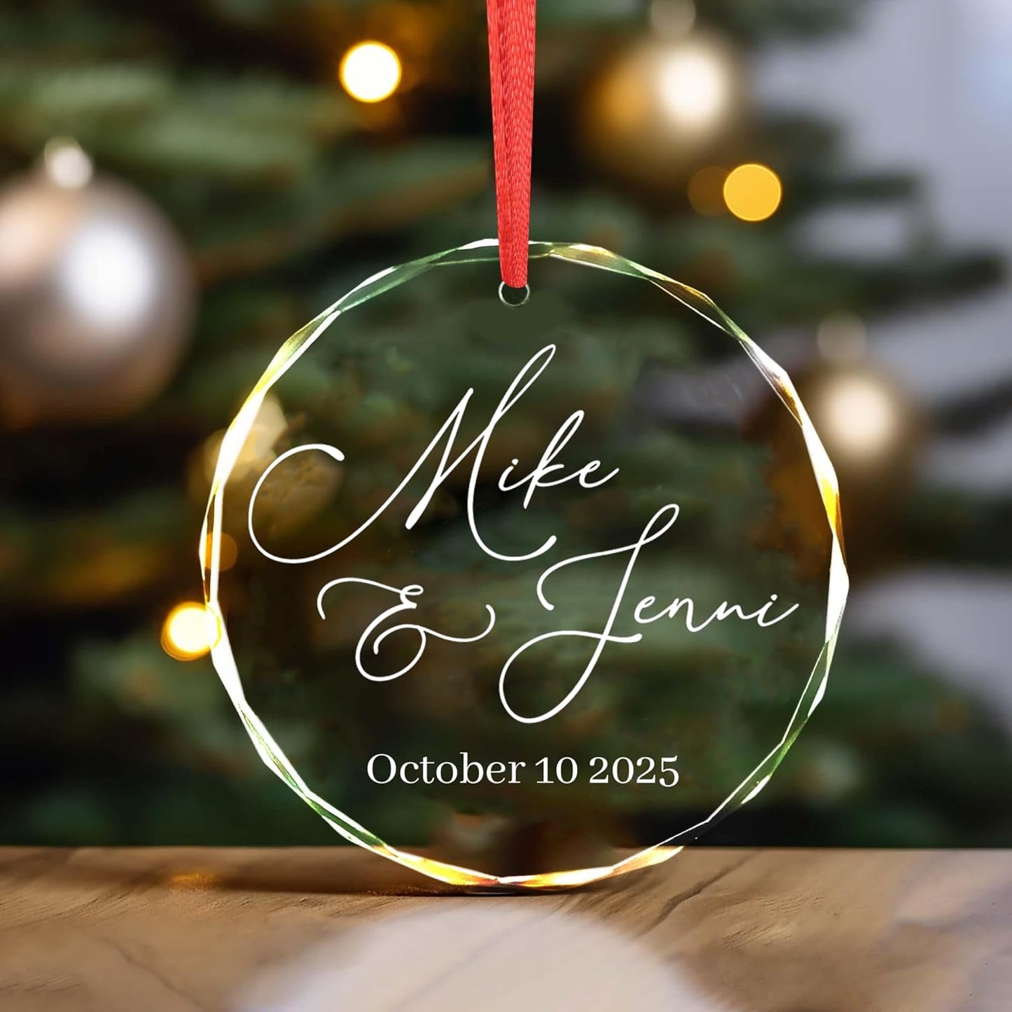 Personalized Glass Ornament 2025 for Married Couples with Name, Custom Wedding Keepsake Gift for Newlyweds, Anniversary or Christmas Décor, Mr and Mrs Ornament A6
