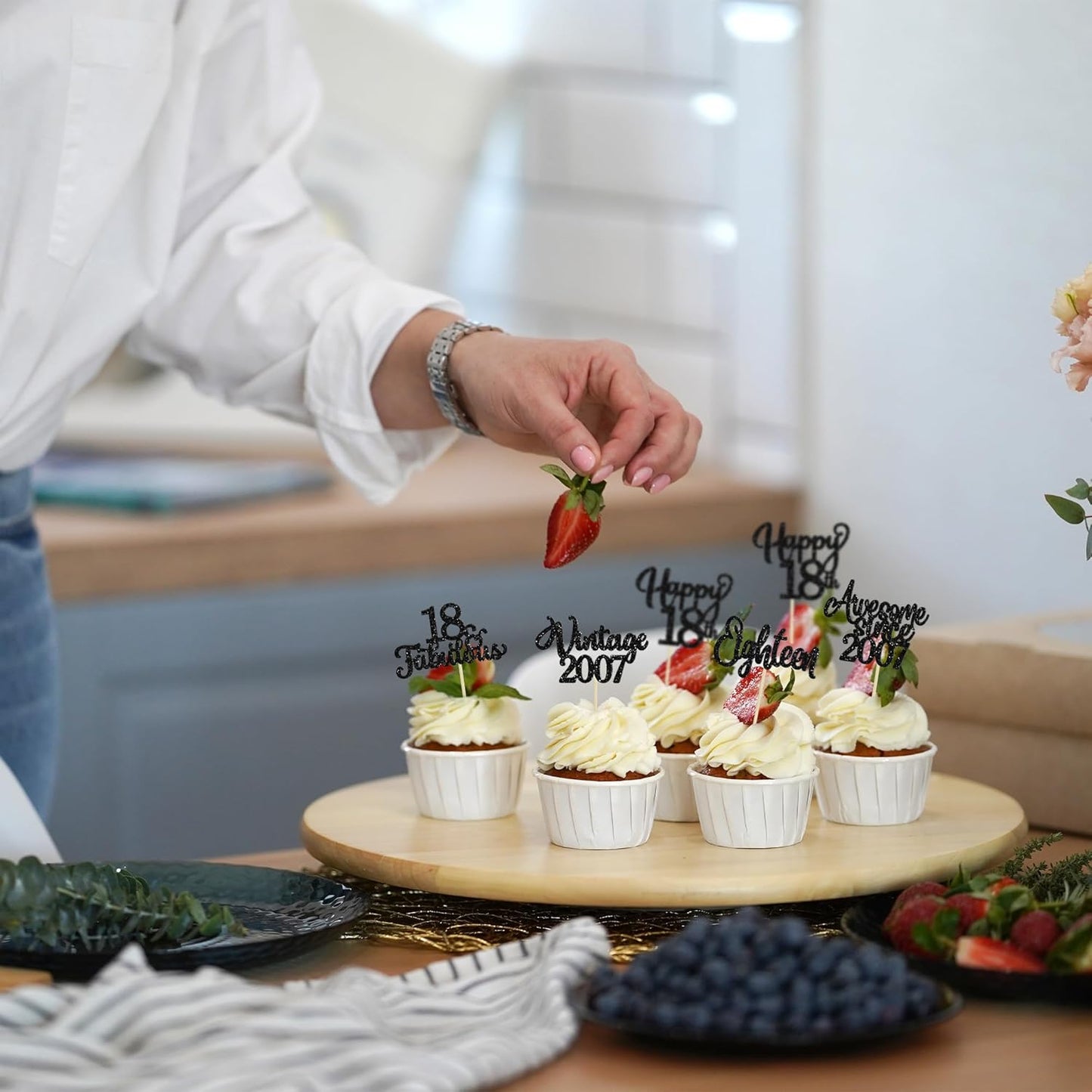 30Pcs Happy 18th Birthday Cupcake Toppers Glitter Eighteen Vintage 2007 Cupcake Picks Cheers to 18 Fabulous Cake Decorations for 18th Birthday Wedding Anniversary Party Supplies Black