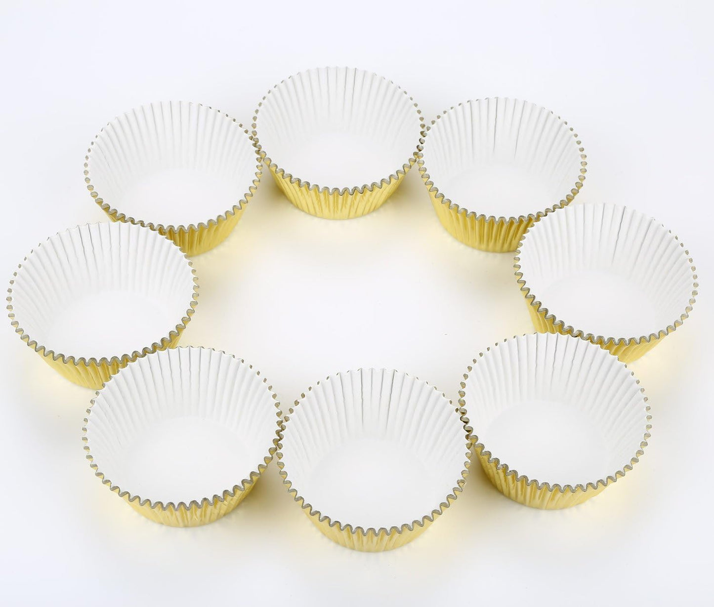 Gifbera Standard Gold Foil Cupcake Liners Wrappers Metallic Baking Cups, 200-Count