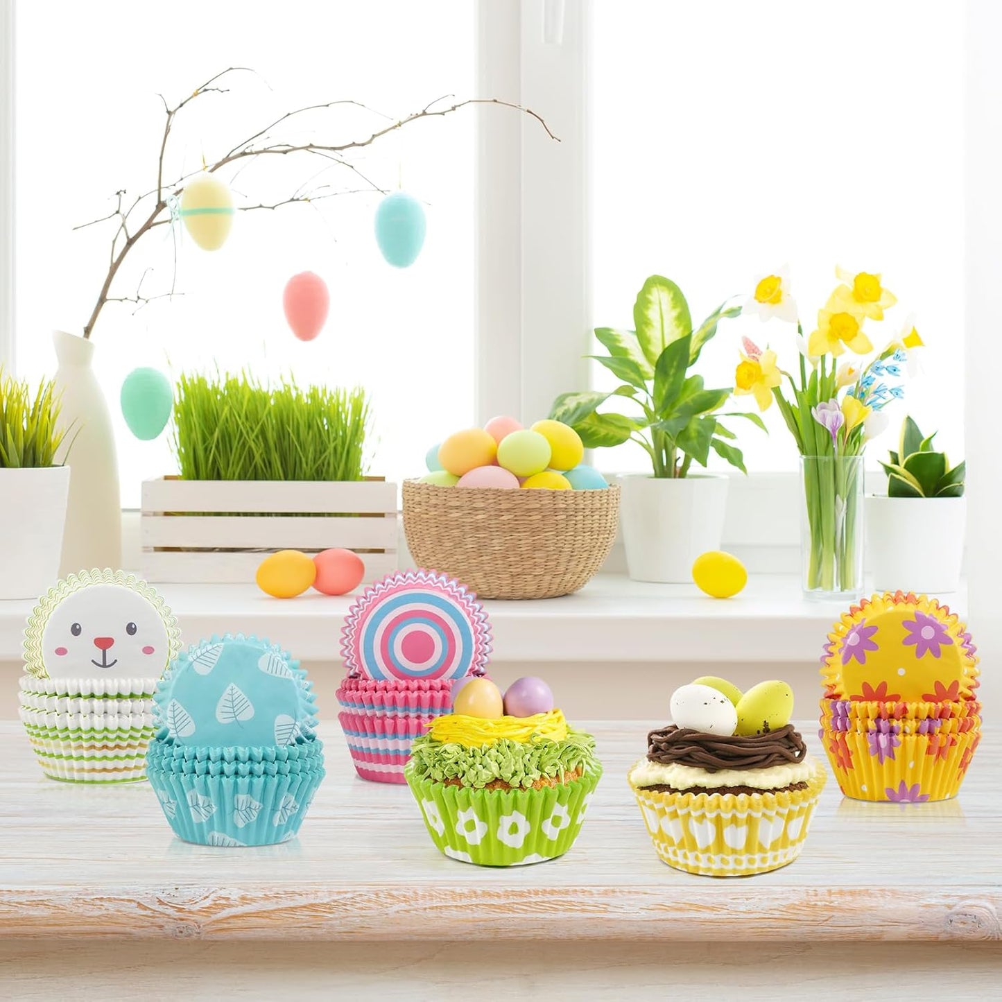 600 Count Easter Cupcake Liners for Baking Mini Baking Cups Easter Holiday Cupcake Wrappers for Birthday Party Decorations Candy Make Baking Supplies