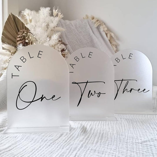 JINMURY Frosted Arch Wedding Table Numbers 1-10 with Stands, 5x7 Inch Frosted Arch Acrylic Sign with Black Letters, Arched Acrylic Table Numbers for Wedding Reception