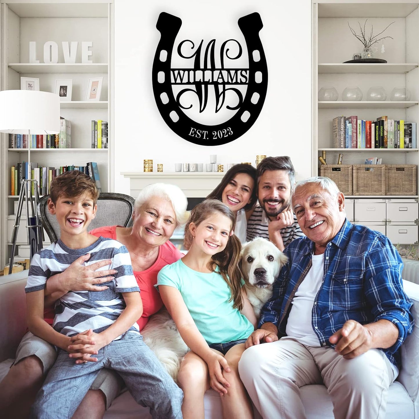 Personalized Horseshoe Metal Sign with Initial and Family Name, Custom Monogram Horseshoe Metal Wall Art Last Name Sign Equestrian Horse Lover Gift Horseshoe Living Room Decor