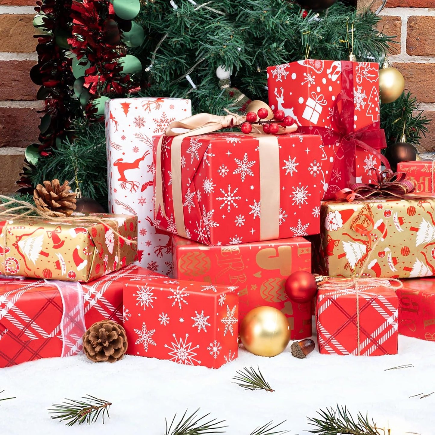 Christmas Gift Wrapping Paper Rolls,3 Rolls 17inches x 198inches Reversible Gift Wrapping Paper, Red Gold White Wrapping Paper, Snowflakes, Stripes, Plaid, Santa hat, Christmas decorations