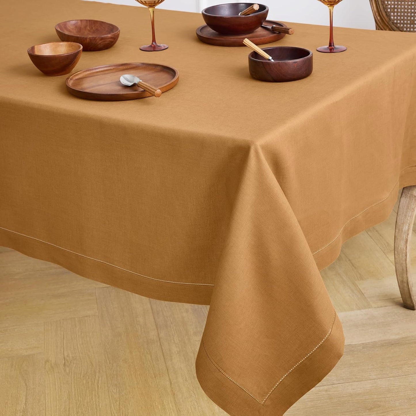 Solino Home Brown Sugar Linen Tablecloth 60 x 90 Inch - Classic Hemstitch, 100% Pure Linen Rectangular Tablecloth - Machine Washable Table Cloth for Fall, Autumn, Thanksgiving