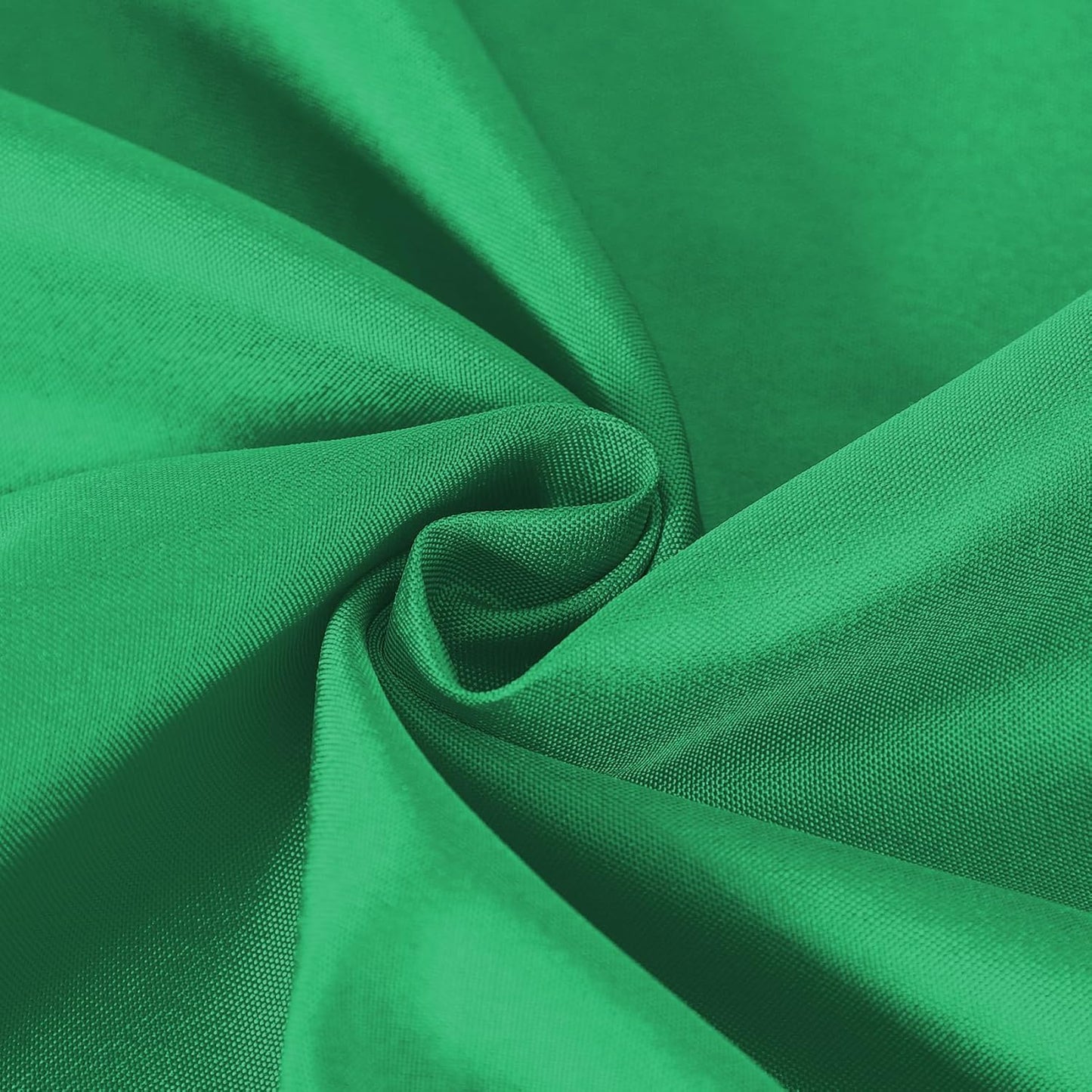 Rectangle Tablecloth 90x132 inch Washable Polyester Fabric Table Cloth for Wedding Party Dining Banquet Decoration（90x132, Emerald）