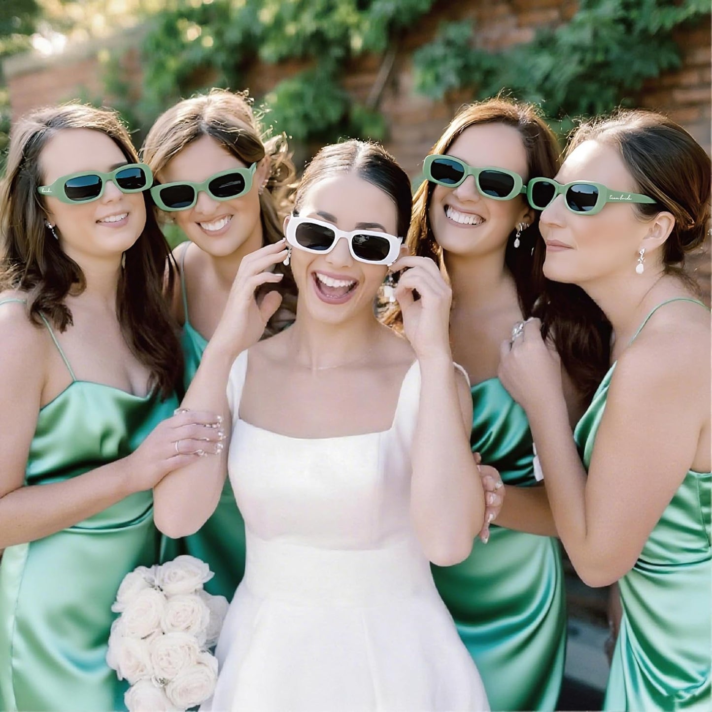 Bride's Babes Bachelorette Sunglasses, Bridesmaid Sunglasses,10 Pack Rectangle Team Bride glasses for Bachelorette Party
