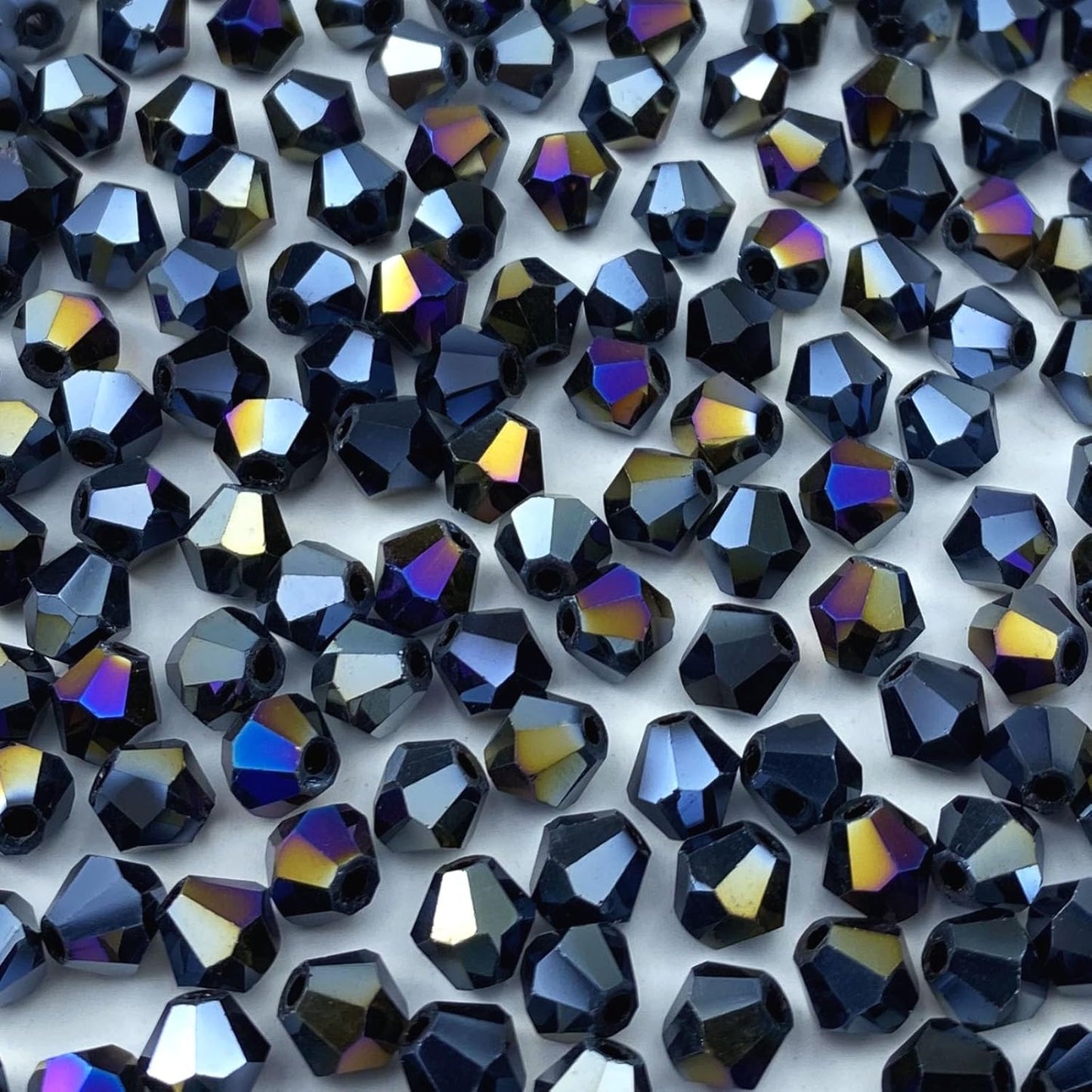 400pcs 4mm Bicone Crystal Glass Beads Faceted Loose Spacer Beads for Jewelry Making DIY Necklace Bracelet Earring Wind Chimes Suncatchers Ornamen(Black AB)