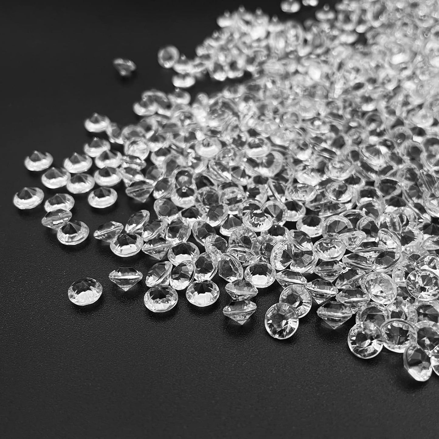 Fake Diamond, 6000PCS 6mm Clear Acrylic Diamonds Crystals Gems for Vase Fillers,Table Scatter, Party Favor, Wedding Decoration, Photography Props, DIY Crafts-6mm