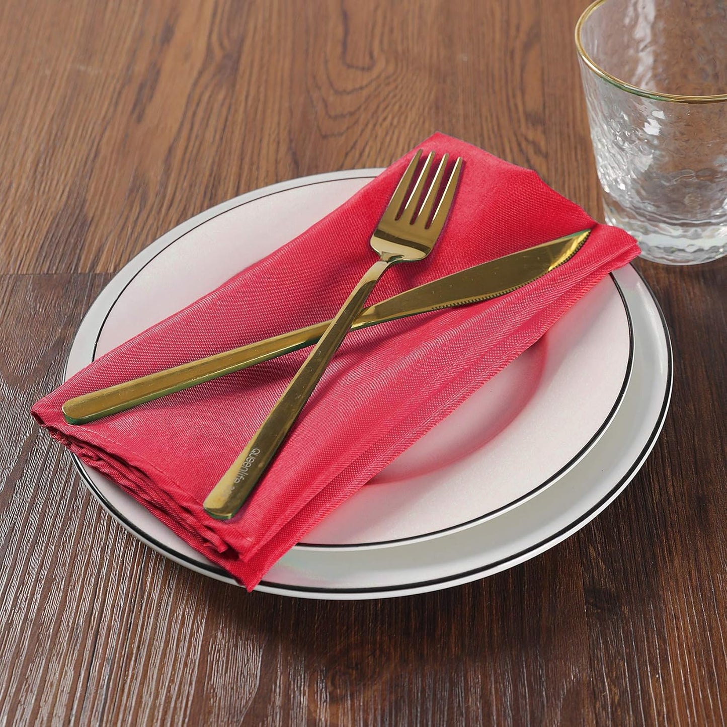 Cloth Napkins 17x17 inch Washable Polyester Dinner Napkins Soft Table Napkins for Wedding Party Dining Banquet(Red,25PCS)