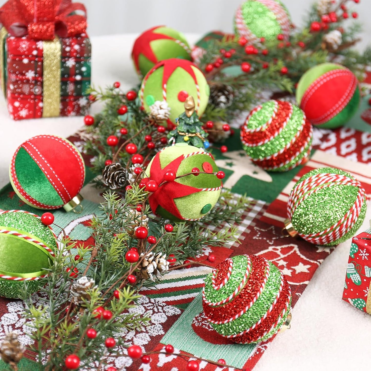 SY Super Bang Red Green Christmas Ball Ornaments, 15PCS Shatterproof Velvet Ornaments Set for Christmas Tree Hanging Decorations, for Holiday Party Xmas Decor - 80MM/3.14".