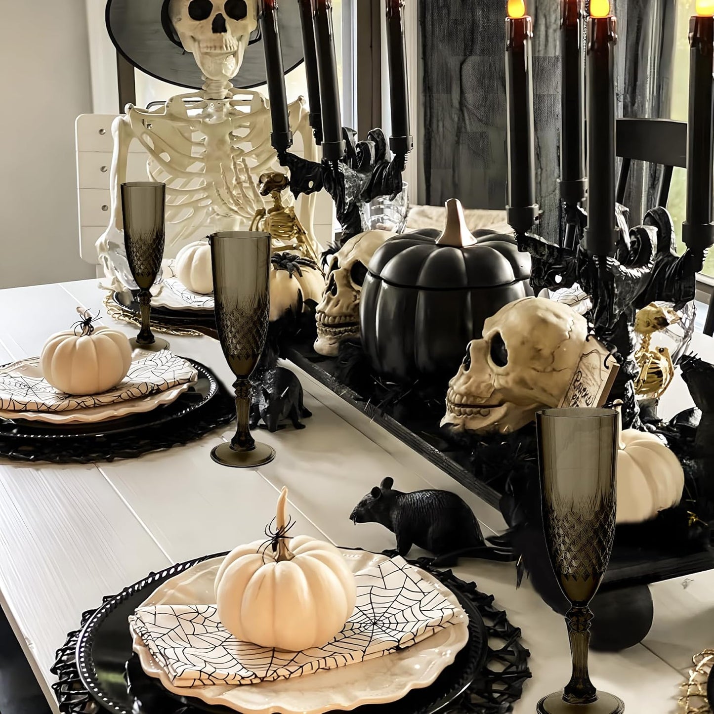 Plastic Champagne Flutes, 24PCS Black Wine Glasses Goblets Cups Reusable Flute, for Halloween Weddings Bachelor Parties Toasting and Events (24, Black)