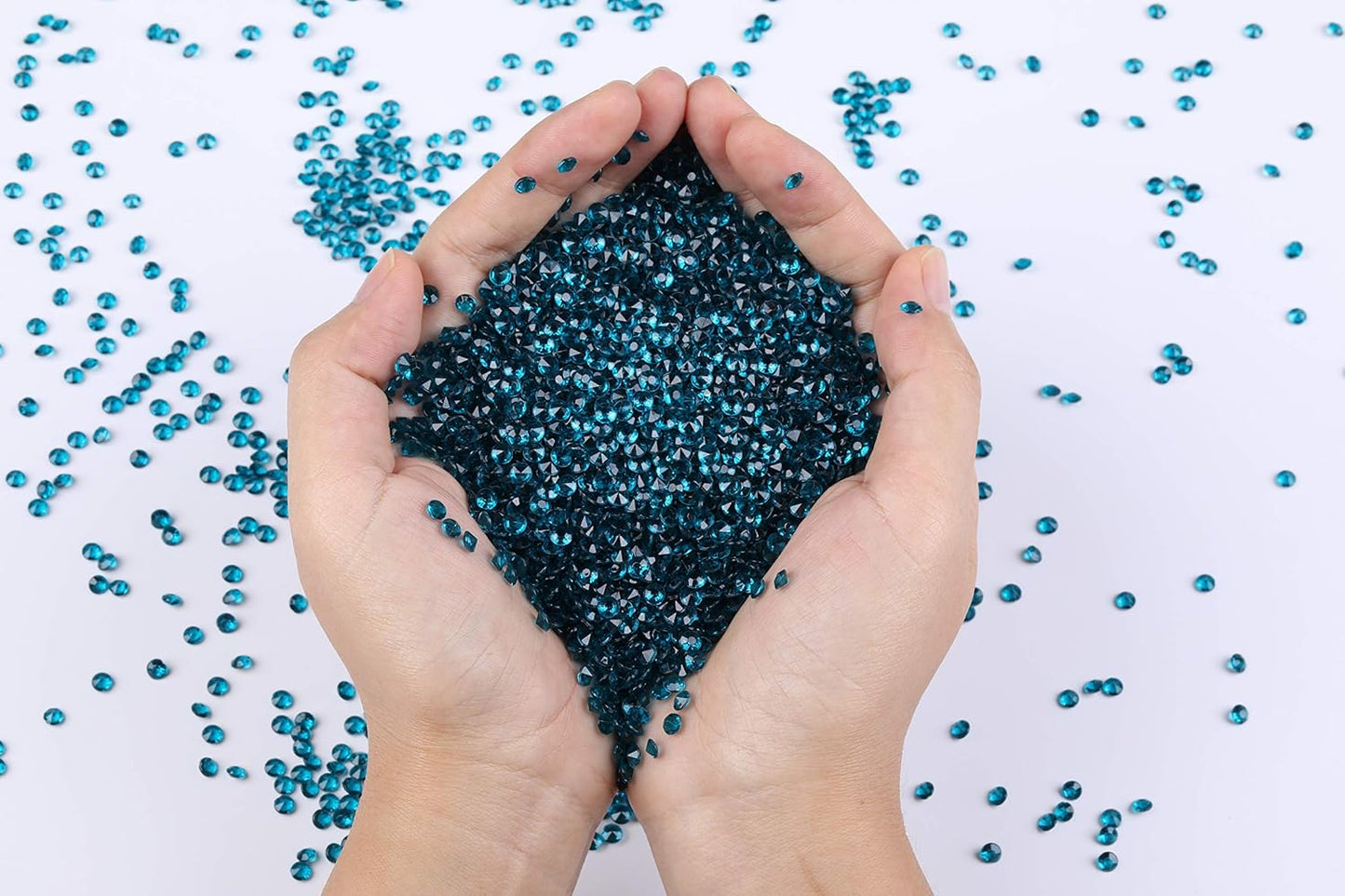 10000 pcs/Pack Wedding Table Scatter Confetti Crystals Acrylic Diamonds Vase Fillers 4.5 mm Rhinestones for Wedding, Bridal Shower, Vase Beads Decorations (Turquoise)