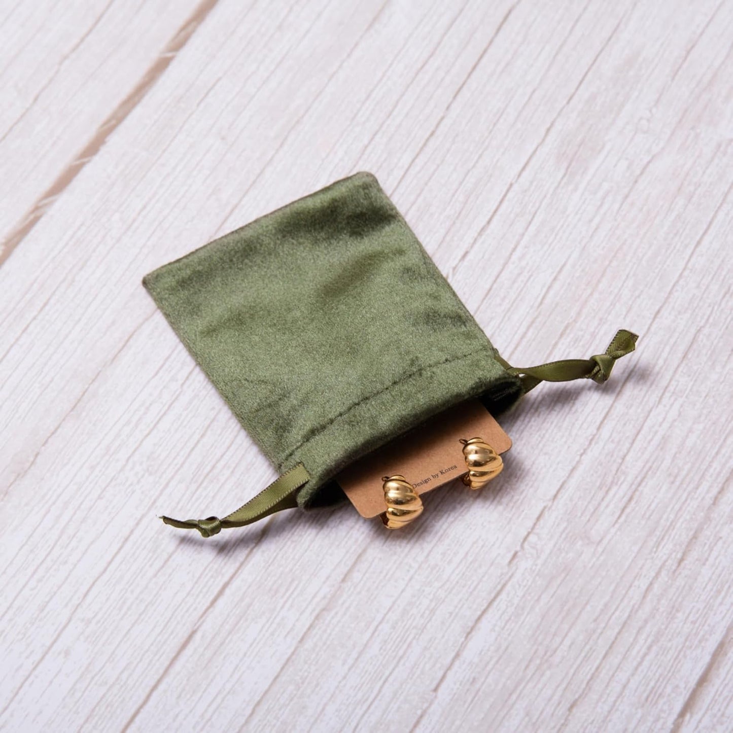 QIANF 12pcs Moss Green Velvet Drawstring Bags 3x4 inches Glossy Small Velvet Cloth Gift Bags Jewelry Pouches for Jewelry Storage Wedding Party Favor Christmas