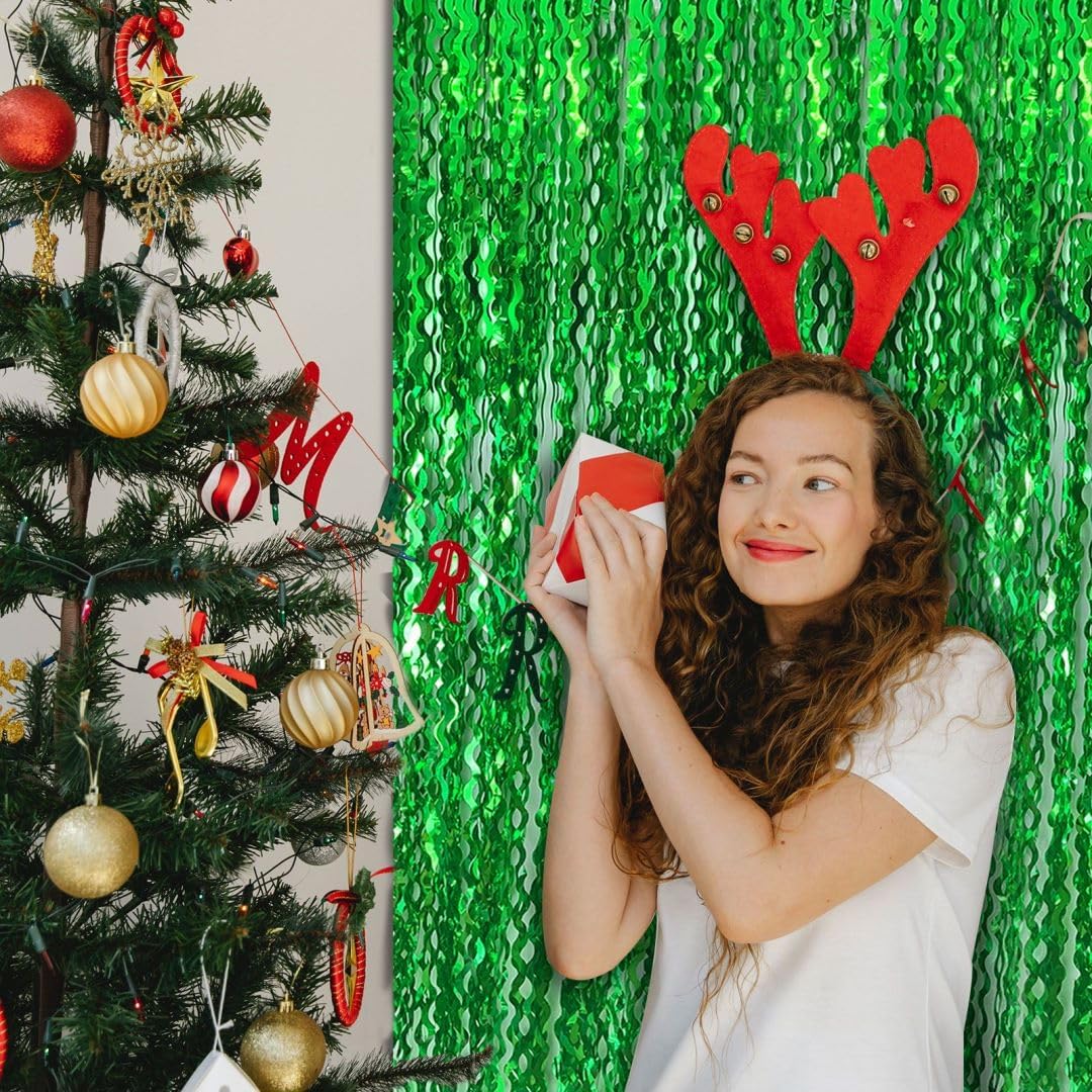 Green Foil Fringe Tinsel Curtain Backdrop, 10pcs Green Streamers Party Decorations for Birthday, Dinosaur Parties, Football Party, Jungle Theme, Easter,St Patricks Day, Door Hanging Decor