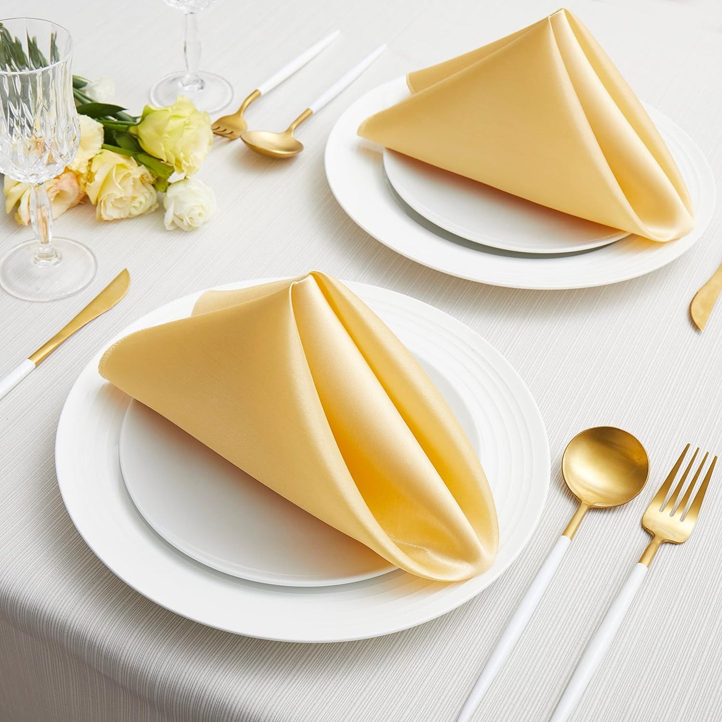 100 Pack Square Satin Dinner Napkins, 20x20 Inches Silky Soft Smooth Table Cloth Napkins for Restaurant Weddings Banquet Party Decoration, Gold